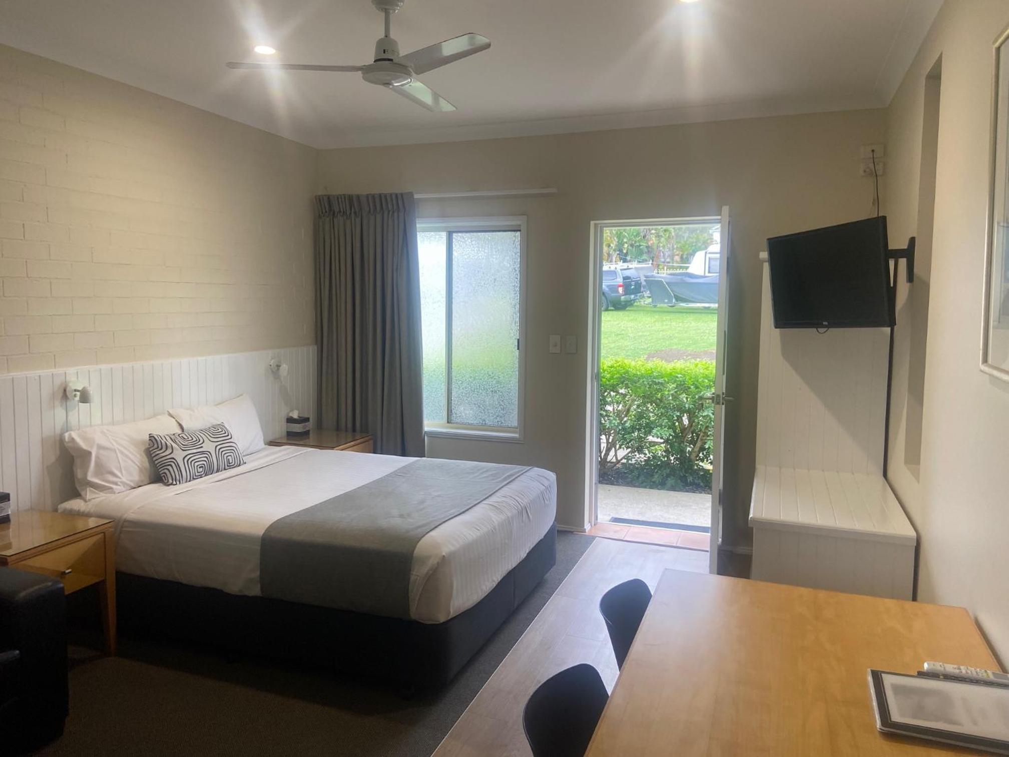 Catalina Motel Lake Macquarie