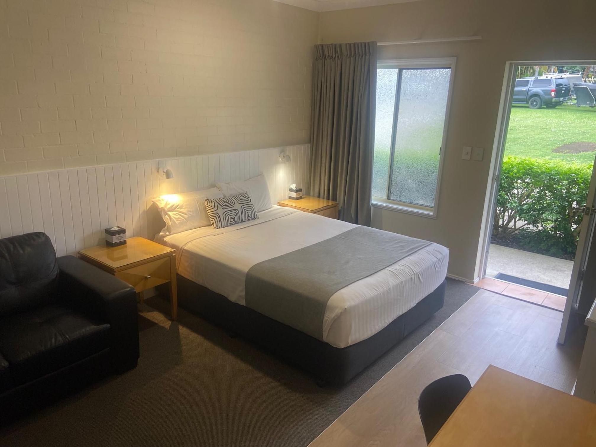 Catalina Motel Lake Macquarie