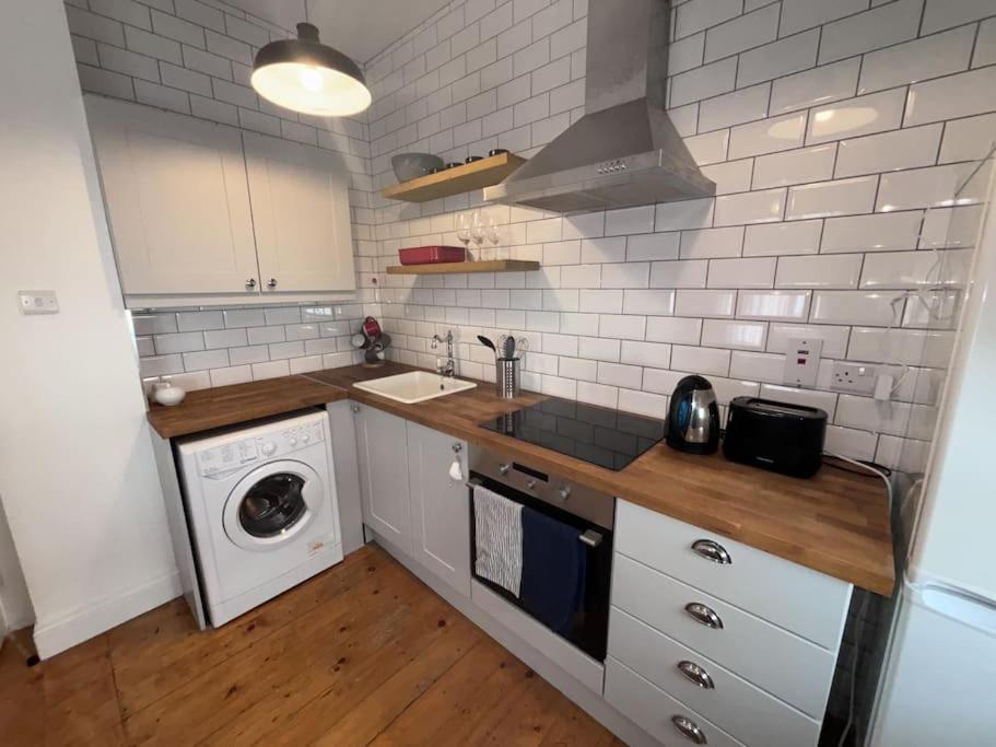 Stylish 2 Bedroom Apartment Dublin 2