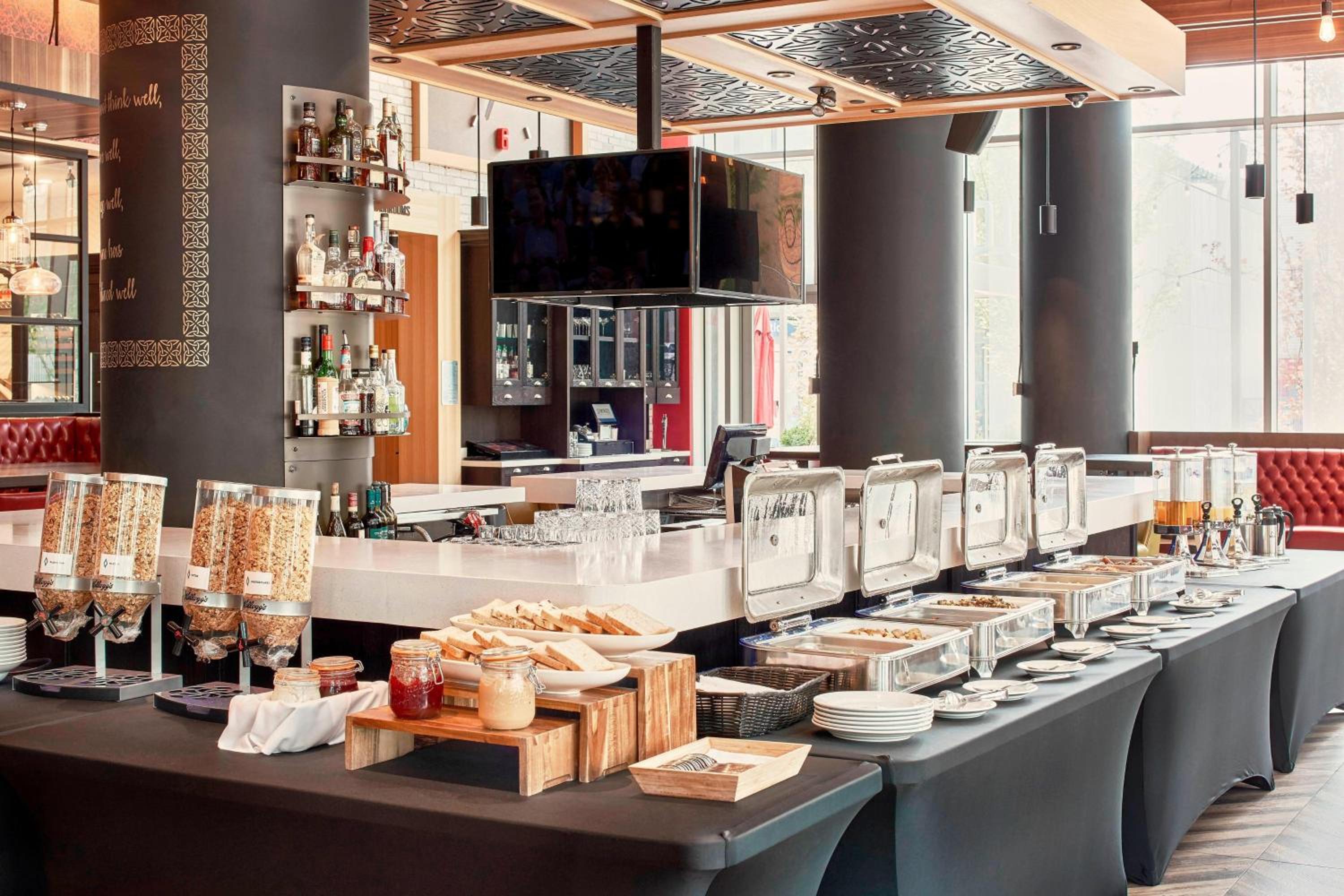 Surrey Vacations - Civic Hotel, Autograph Collection - Property Image 34