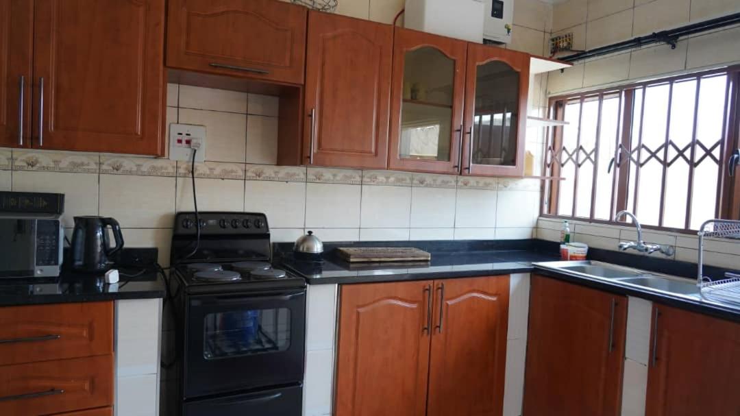 Luta Apartment