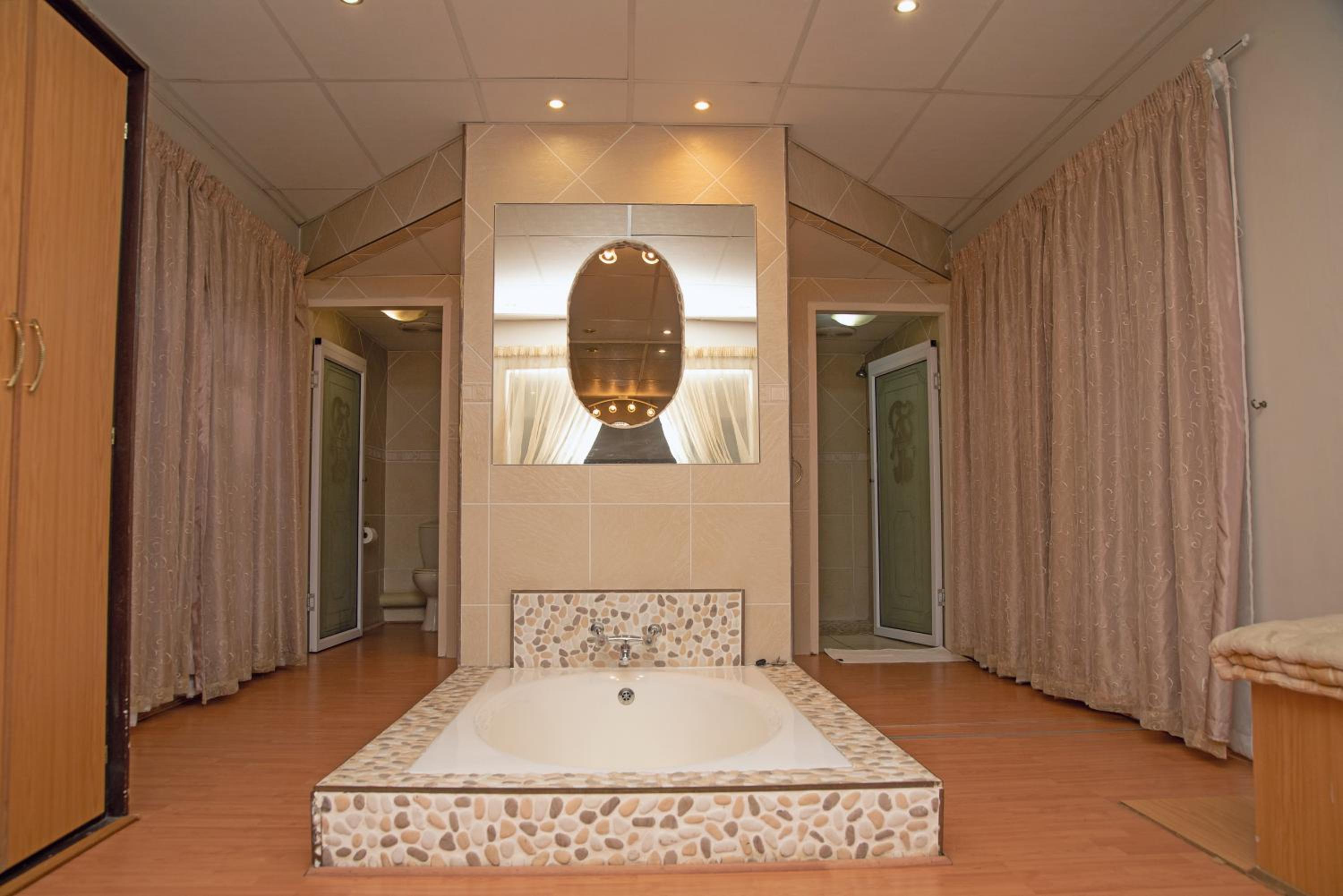Gold Guesthouse and conferences