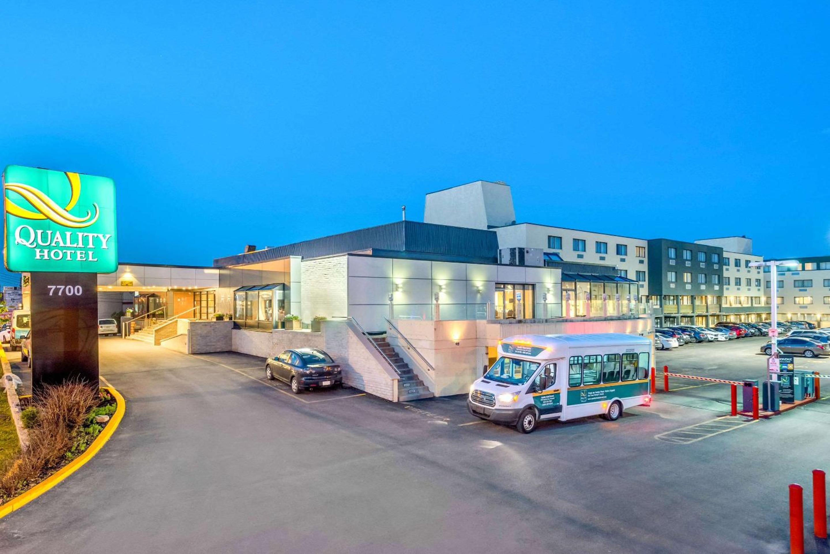 Montreal Vacations - Quality Hotel Dorval Aeroport - Property Image 3