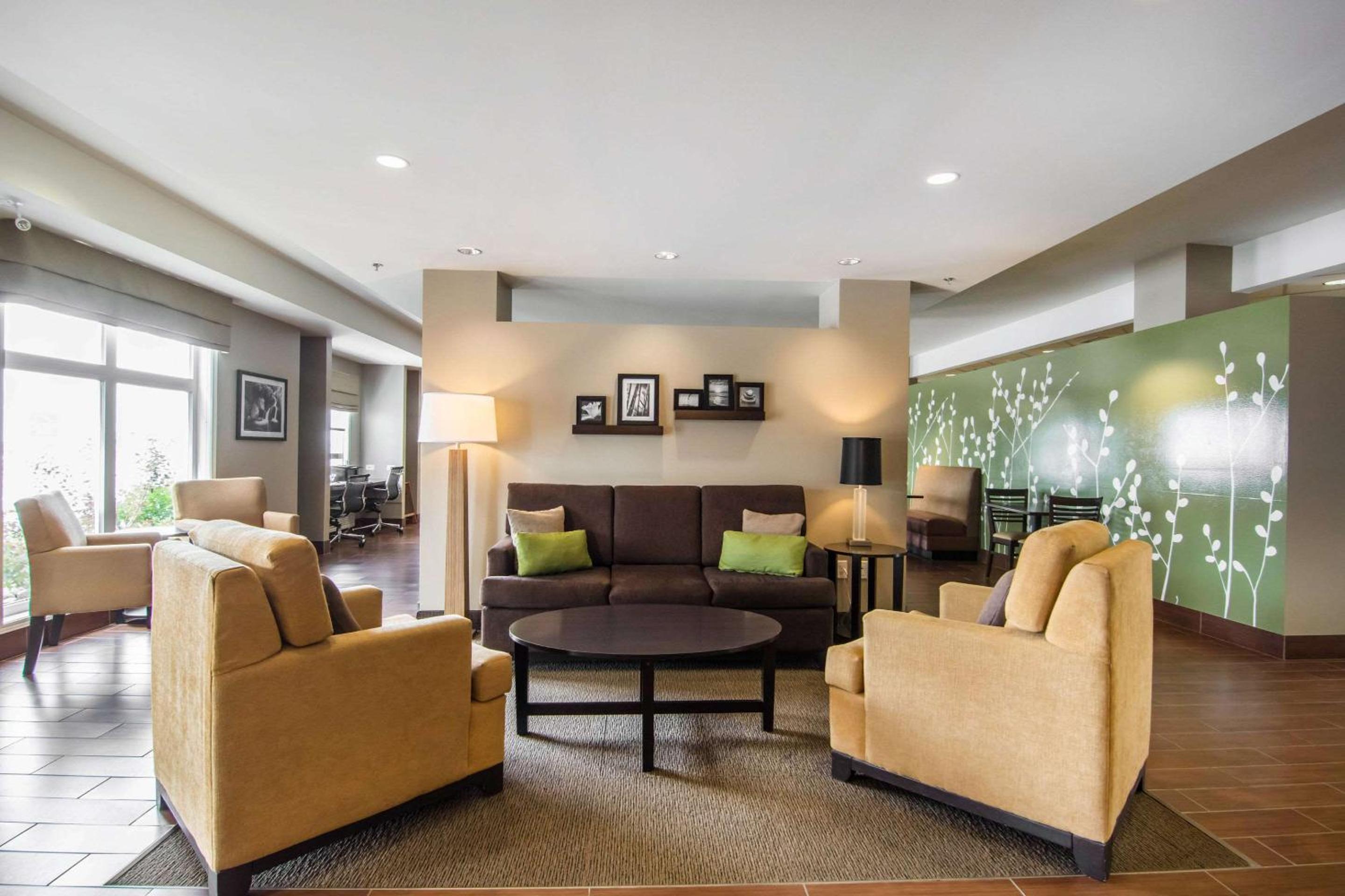 Regina Vacations - Sleep Inn Regina East - Property Image 44