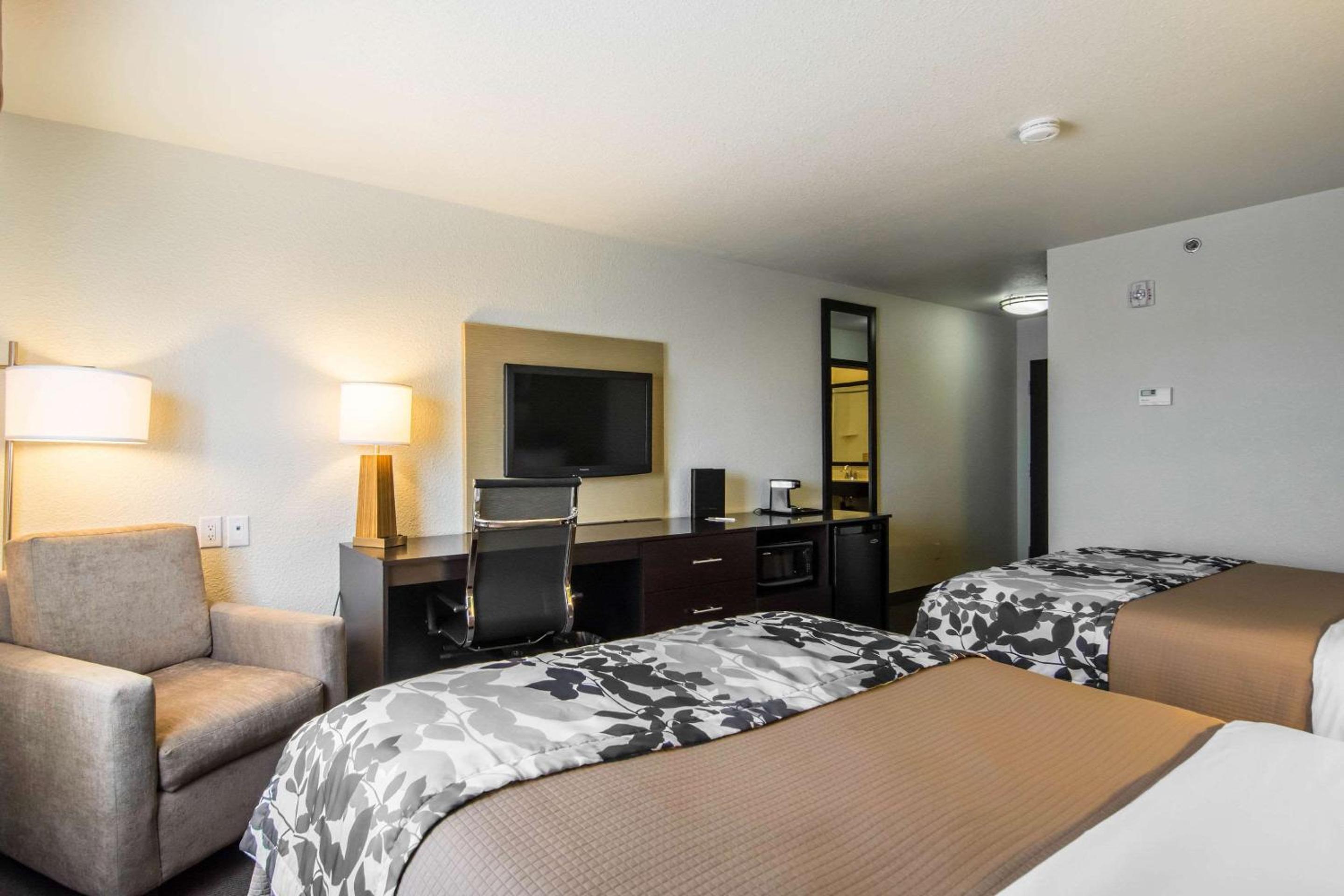 Regina Vacations - Sleep Inn Regina East - Property Image 39