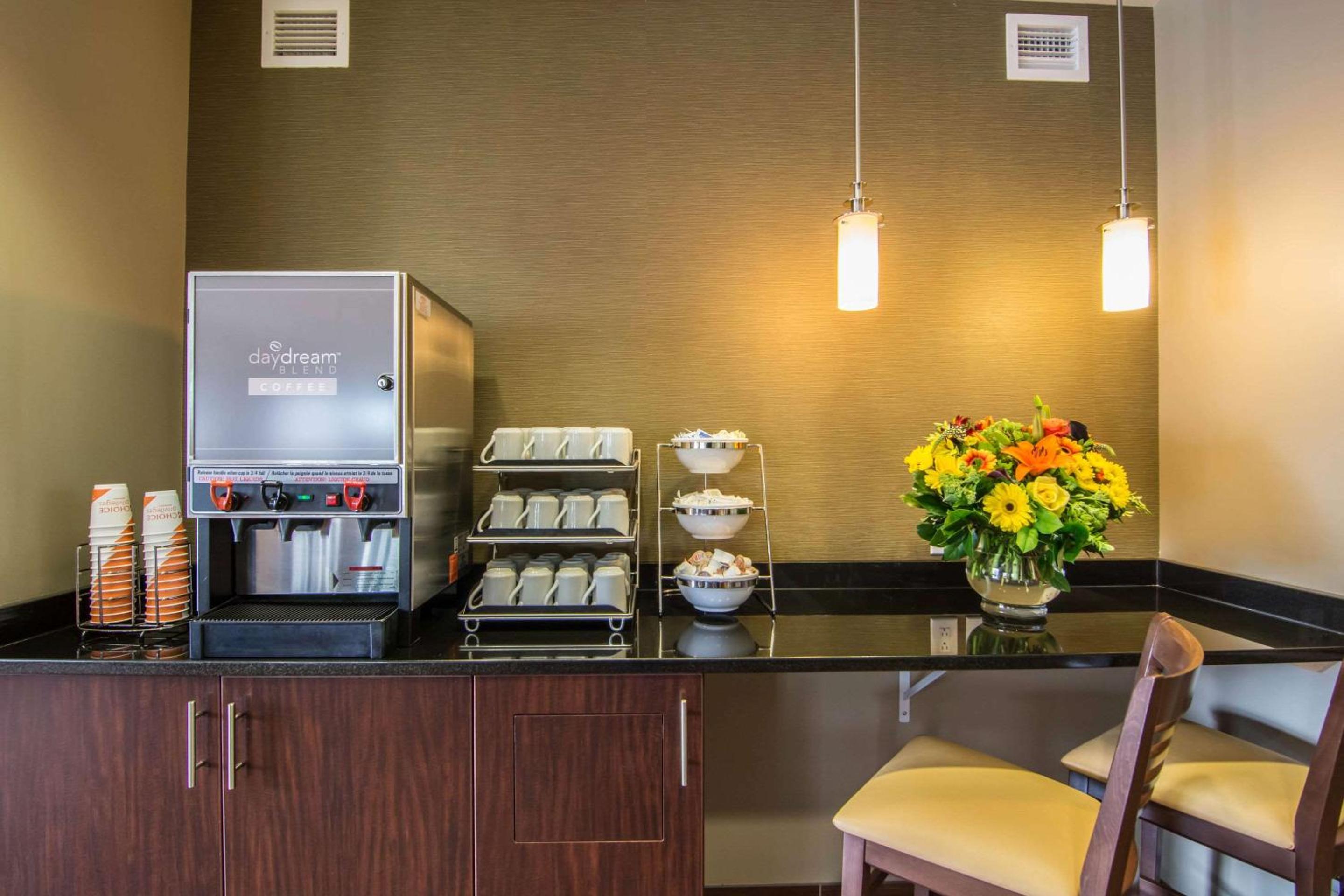 Regina Vacations - Sleep Inn Regina East - Property Image 61