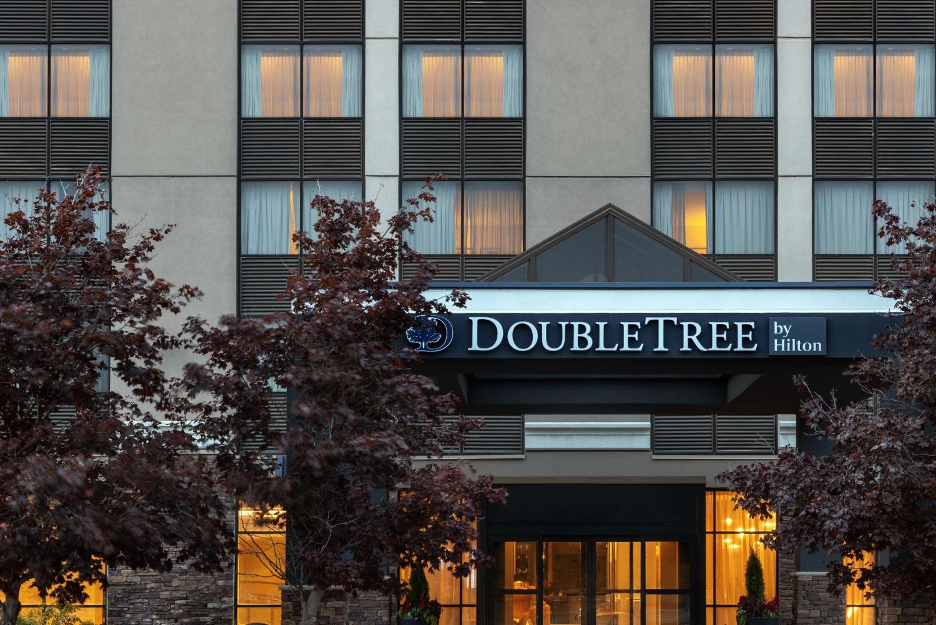 Kitchener Vacations - DoubleTree by Hilton Kitchener - Property Image 30