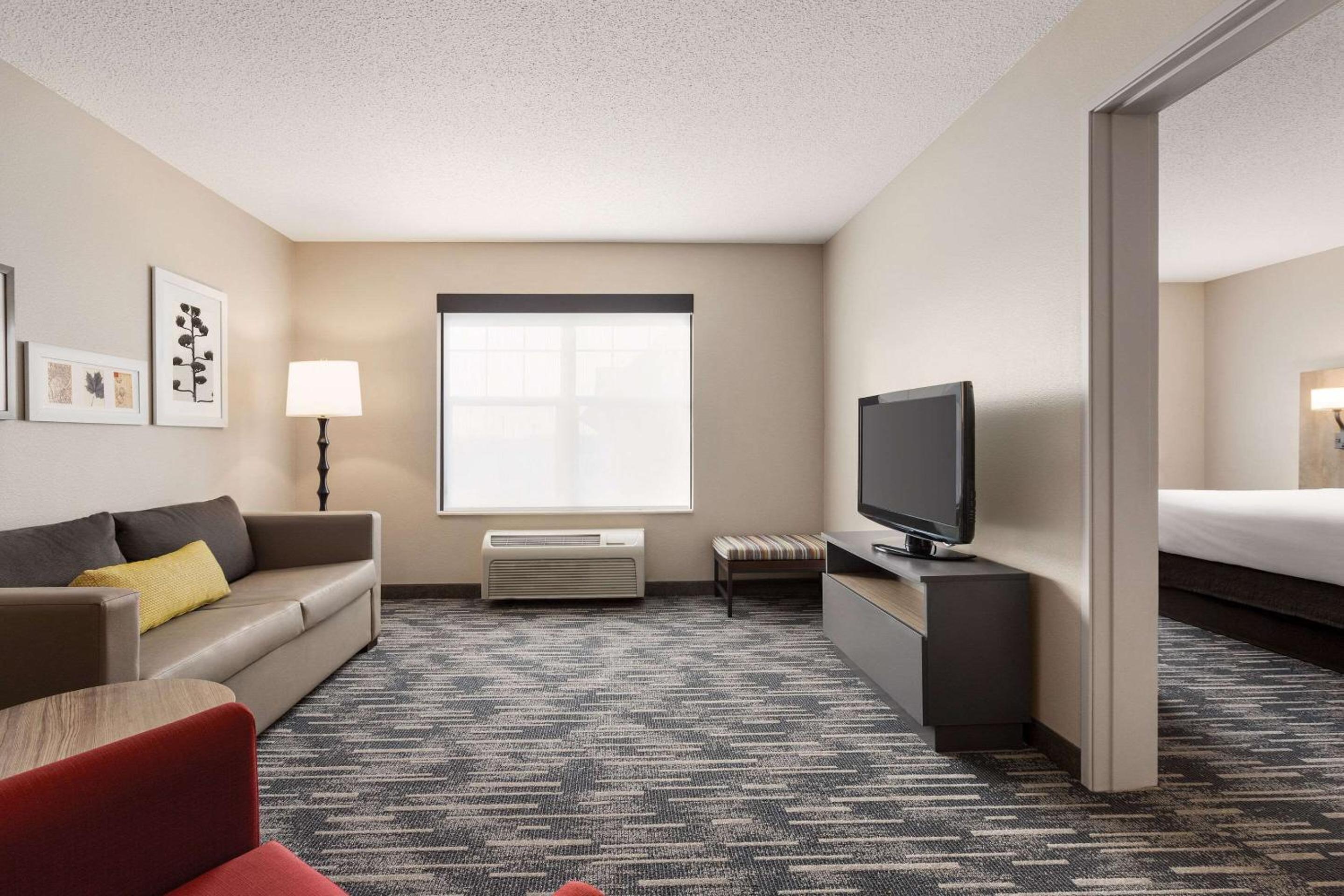 St Cloud Vacations - Country Inn  Suites by Radisson, St Cloud East, MN - Property Image 2