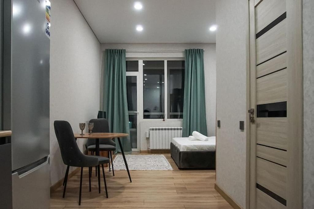 Meridian Apartments
