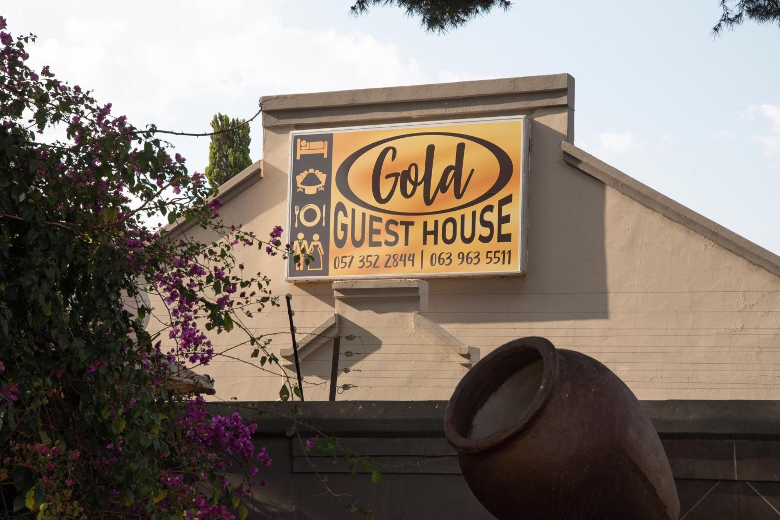 Gold Guesthouse and conferences