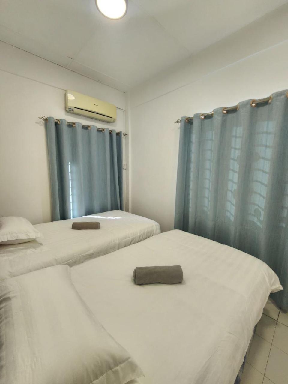 Sandakan Corner Terrace House
