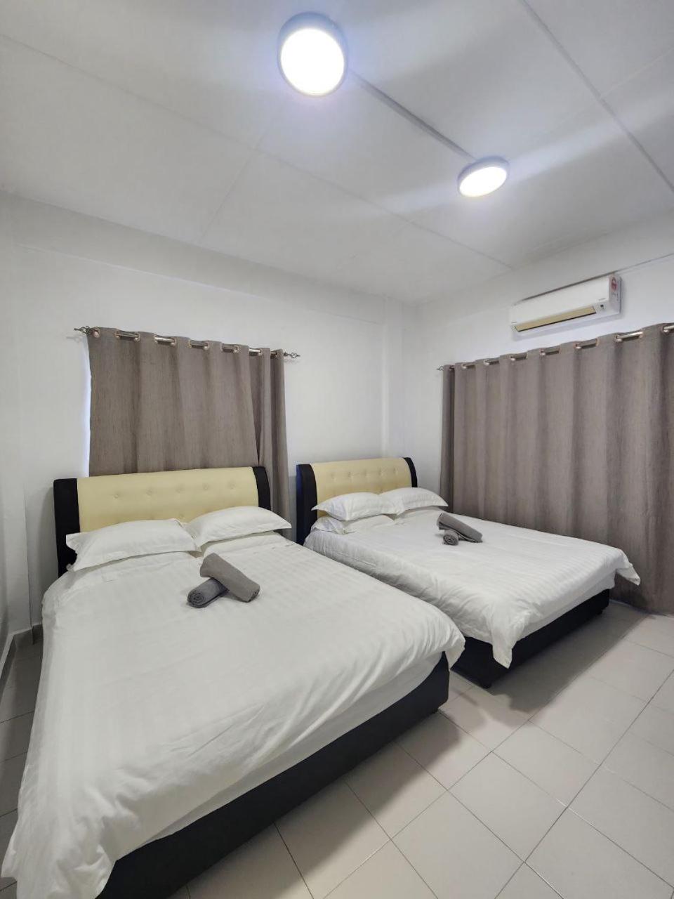 Sandakan Corner Terrace House