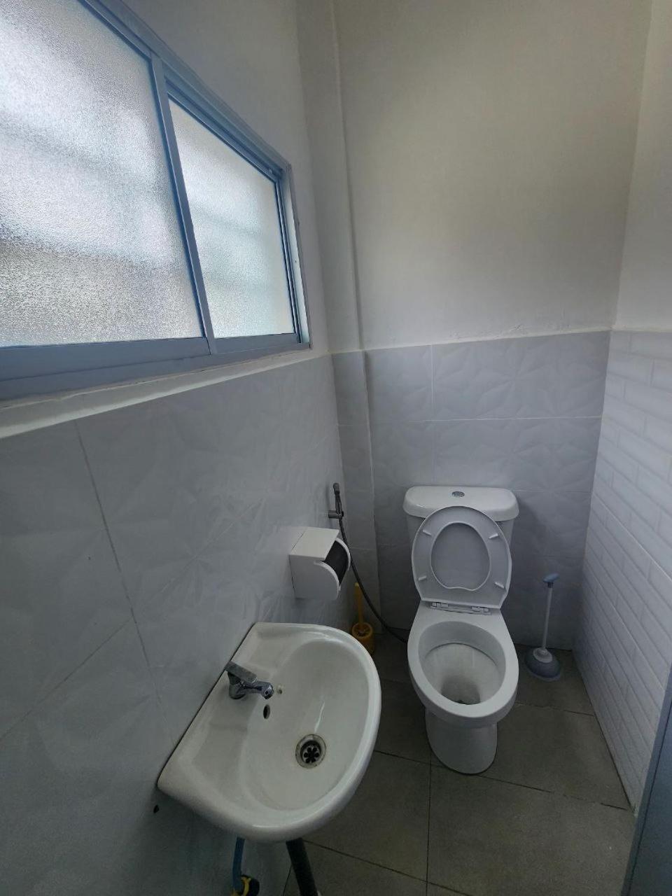 Sandakan Corner Terrace House