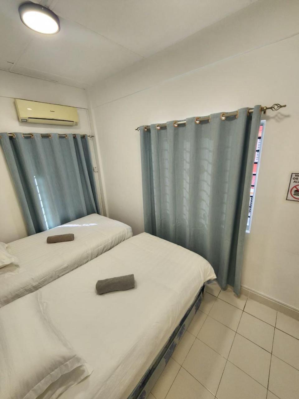 Sandakan Corner Terrace House