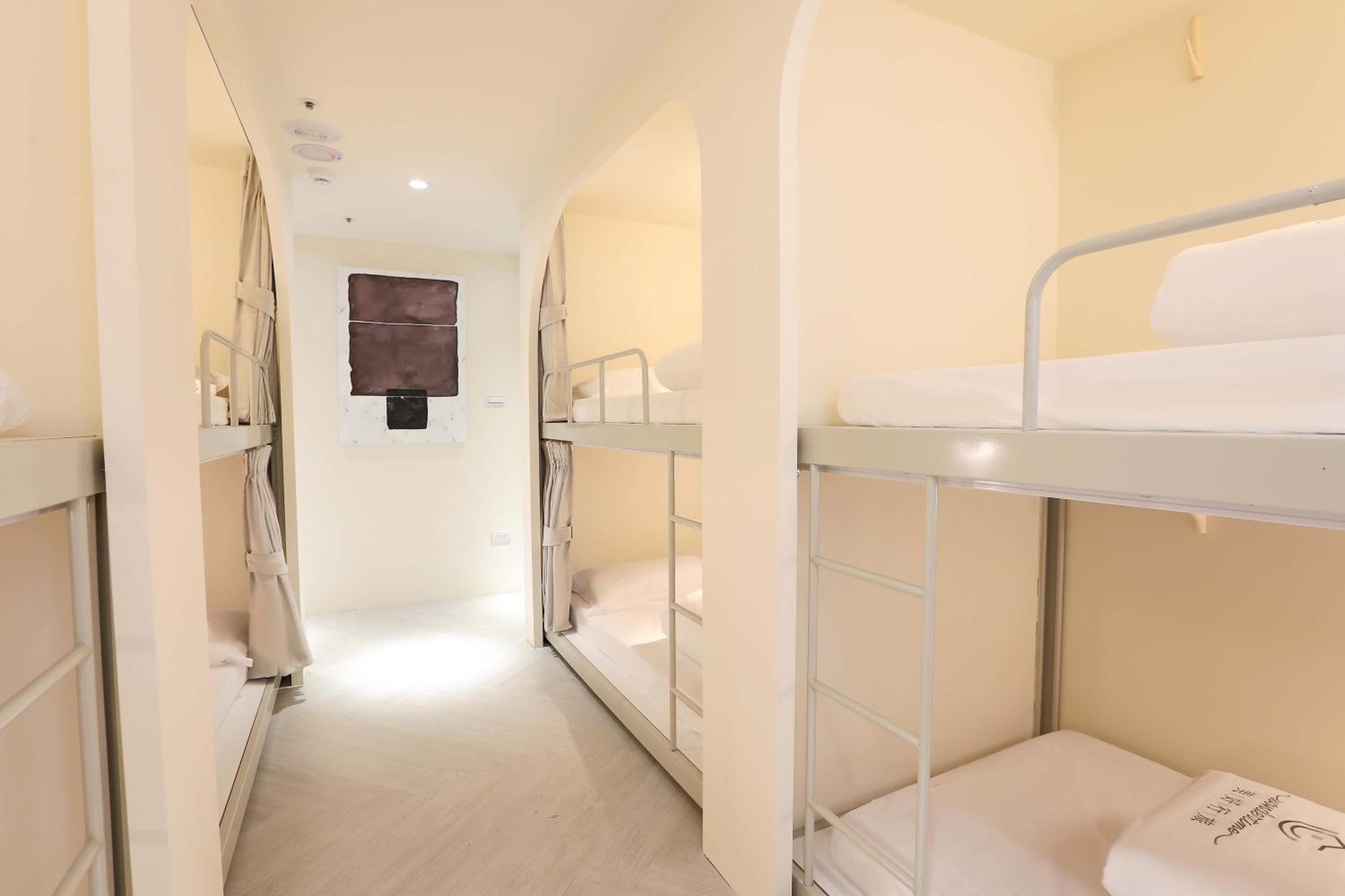 Wondertime Taipei Station - Hankou Ladies Hostel