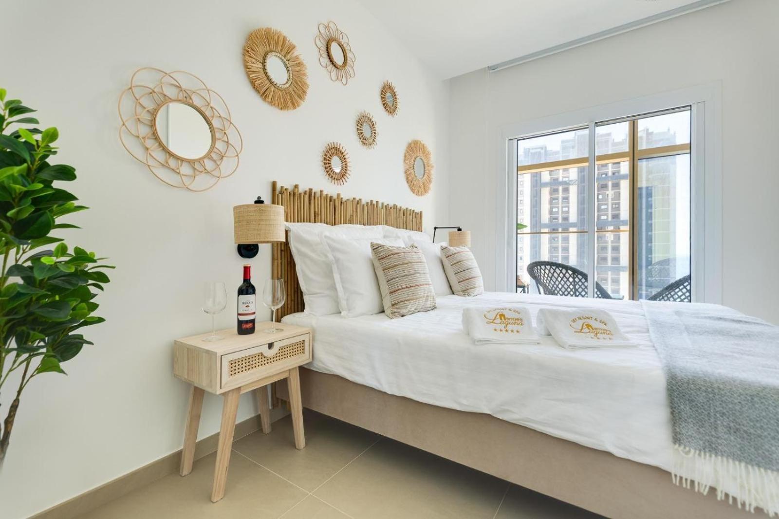 Intempo Laguna Apartment