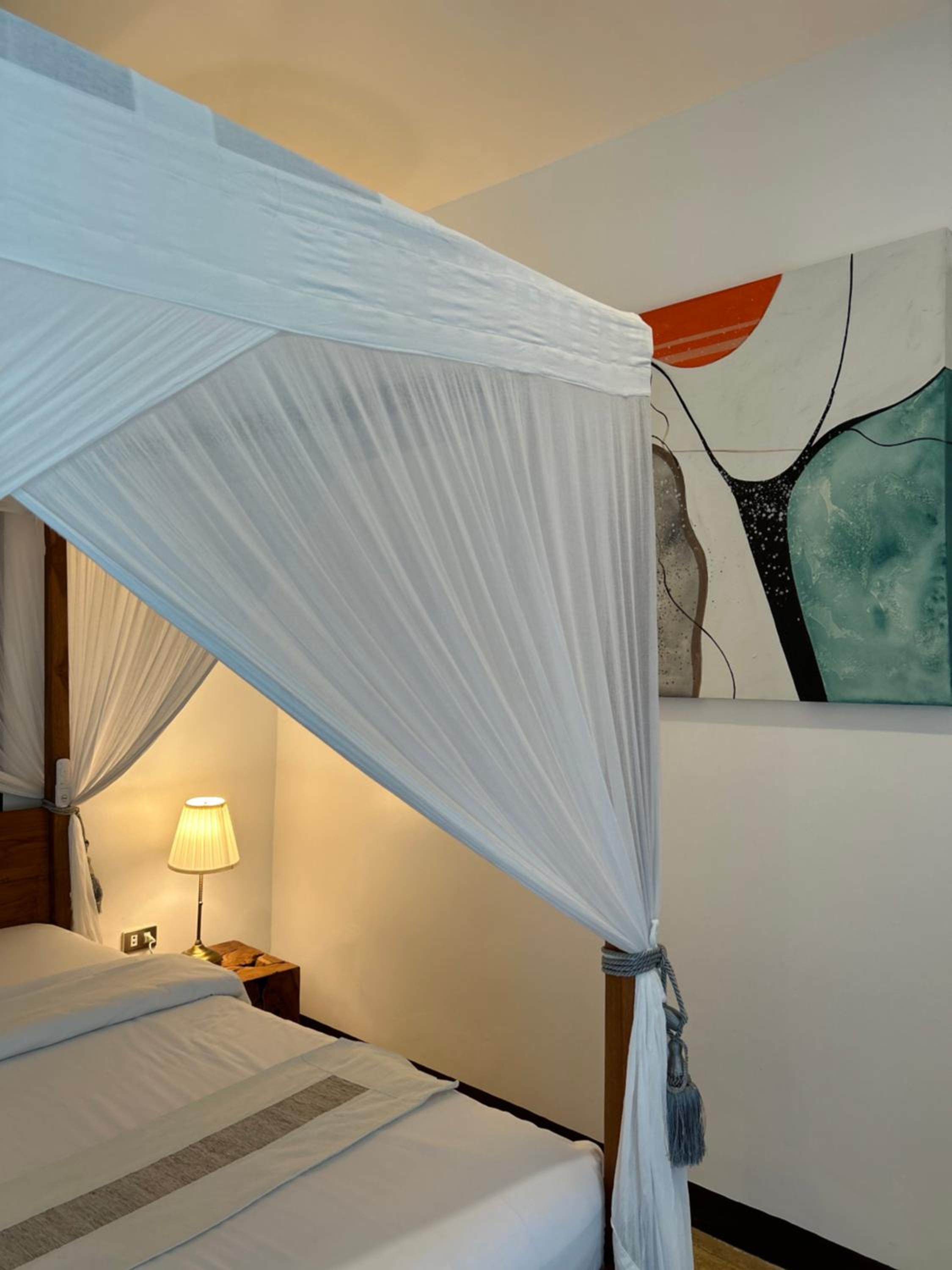 Cadlao Resort and Restaurant