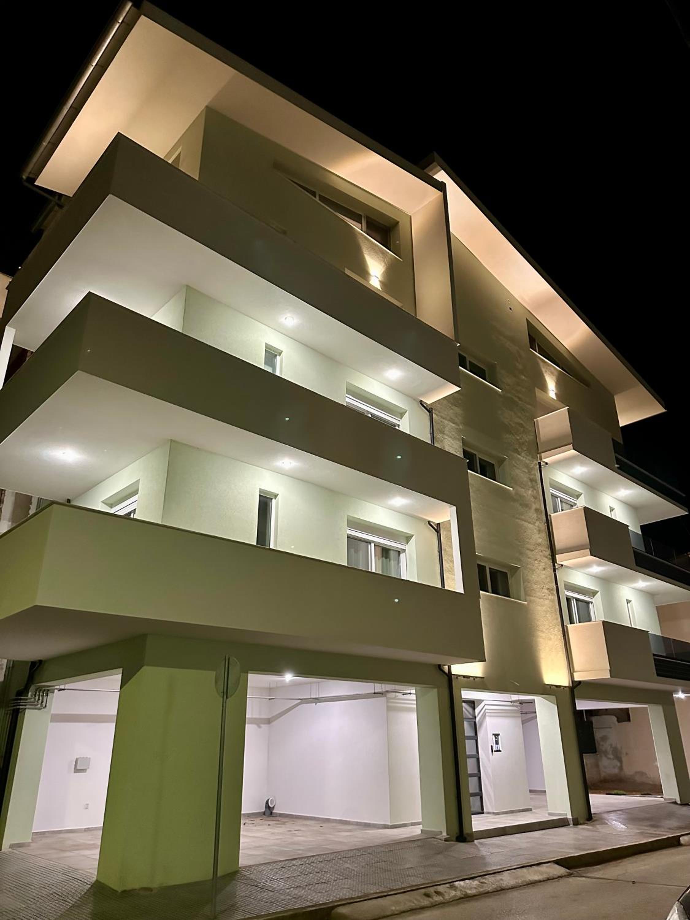 Pistacchio by SnappyB photo 1