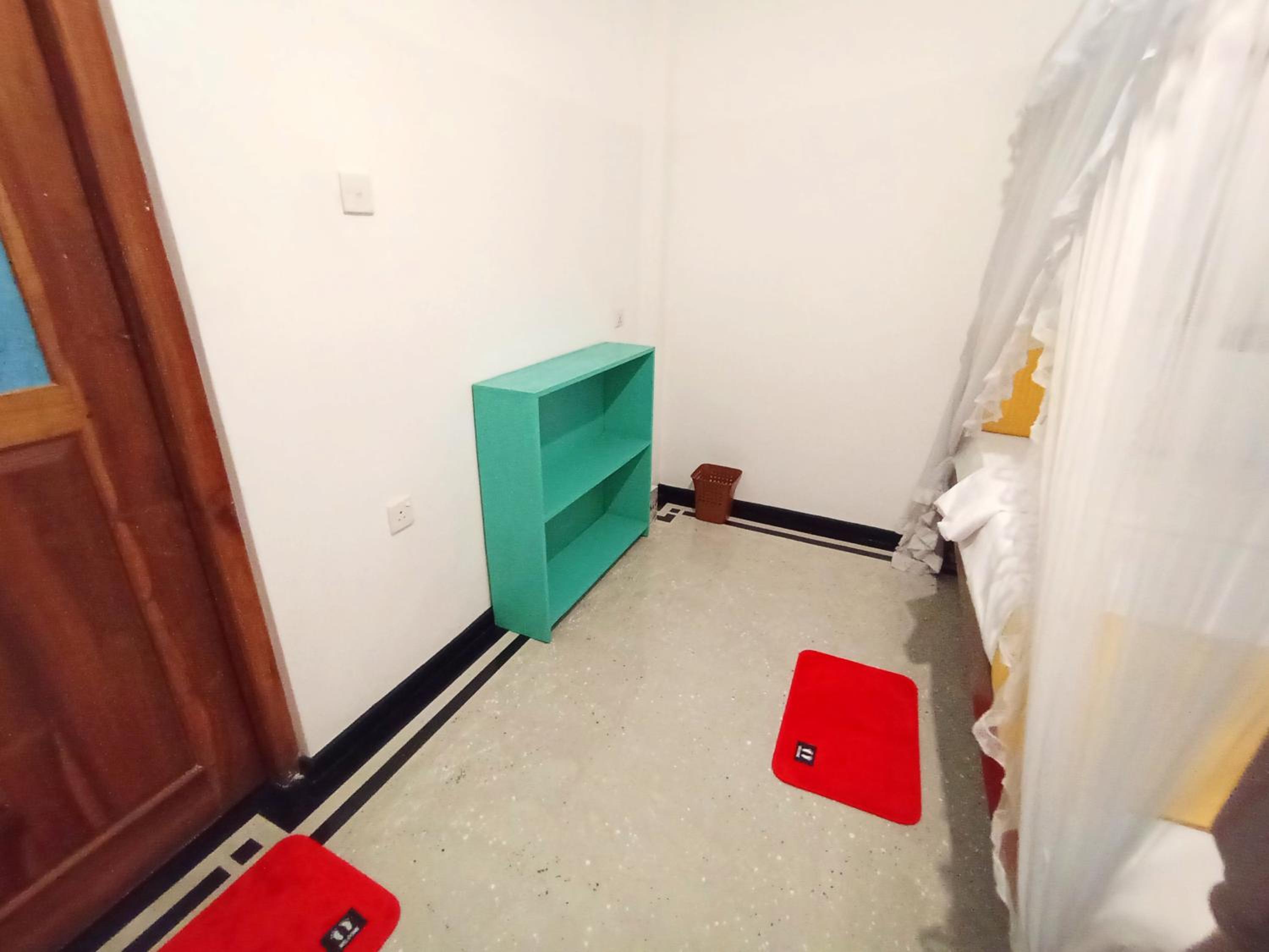 Photo 32