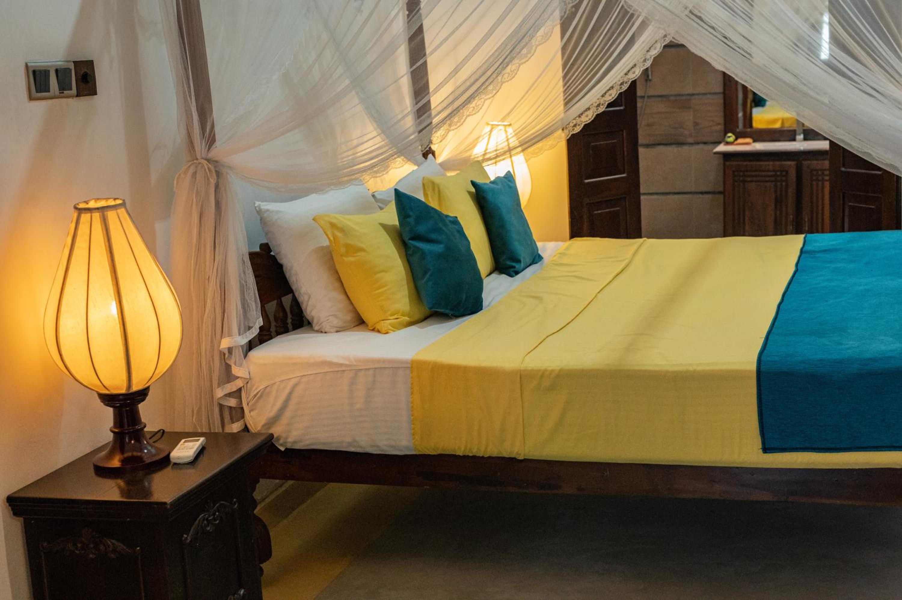 The Oya by Arunalu Leisure