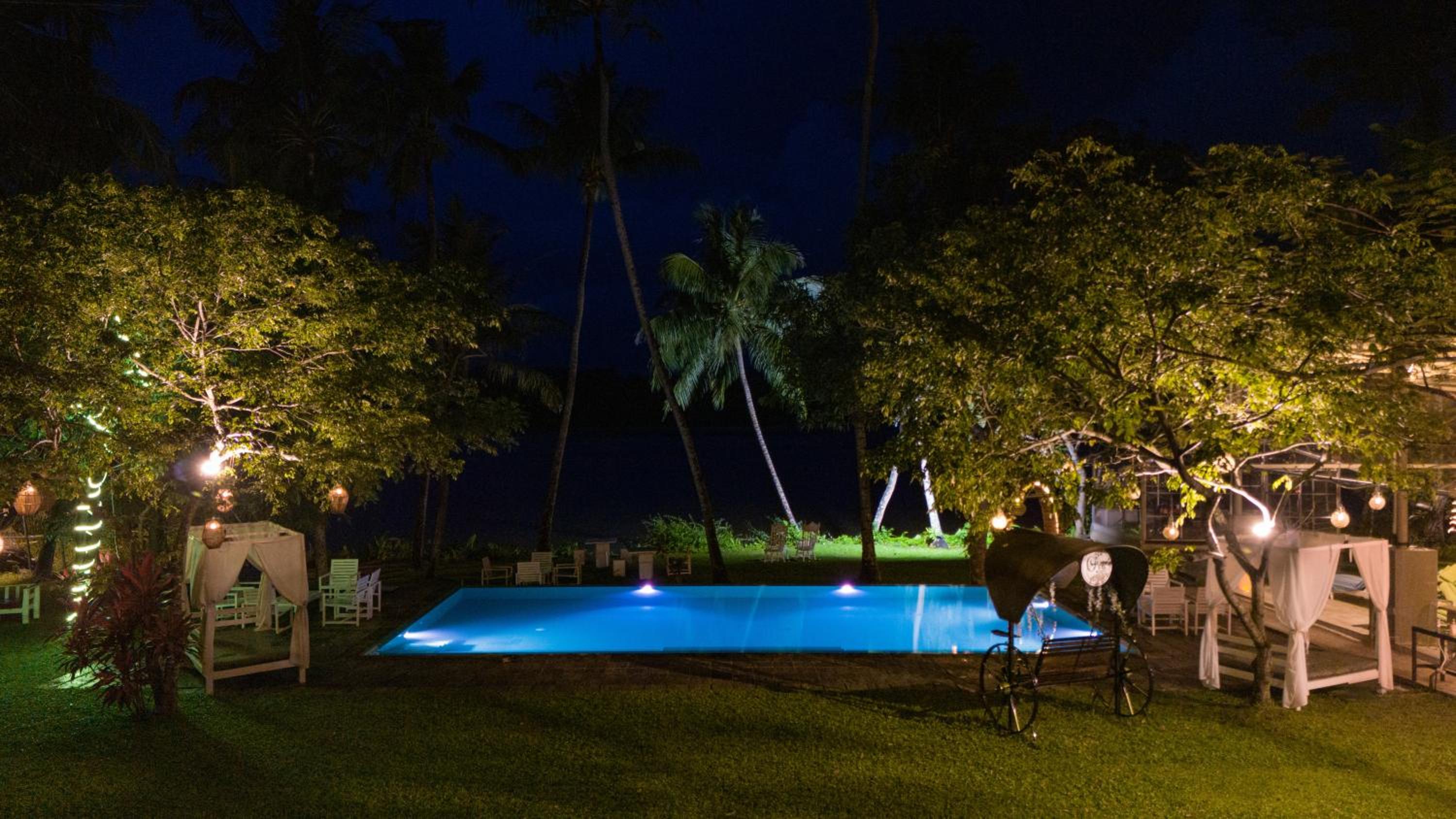 The Oya by Arunalu Leisure