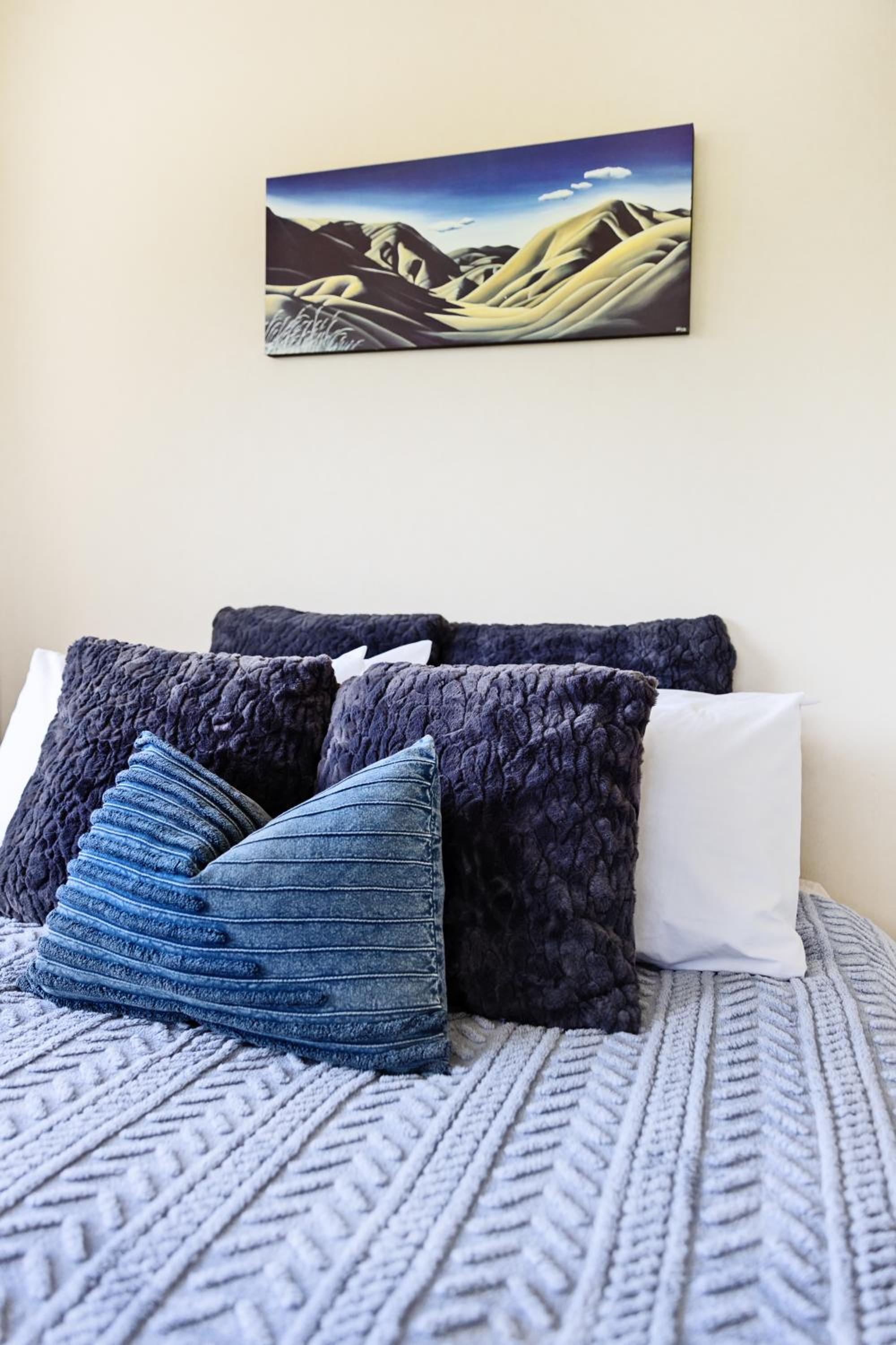Park View - Spacious Inner City - 4 bedrooms - 2 bathrooms view 2