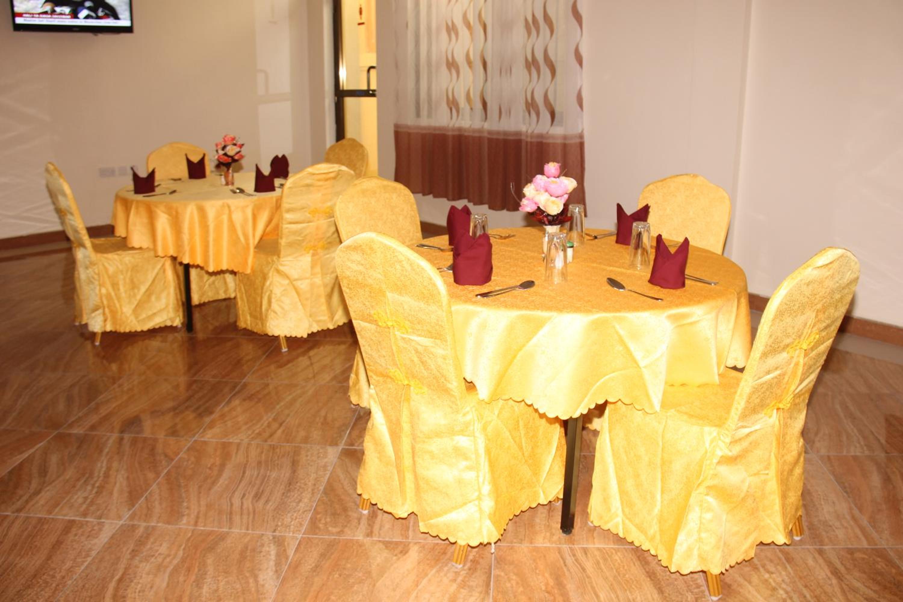 Silver Paradise Hotel