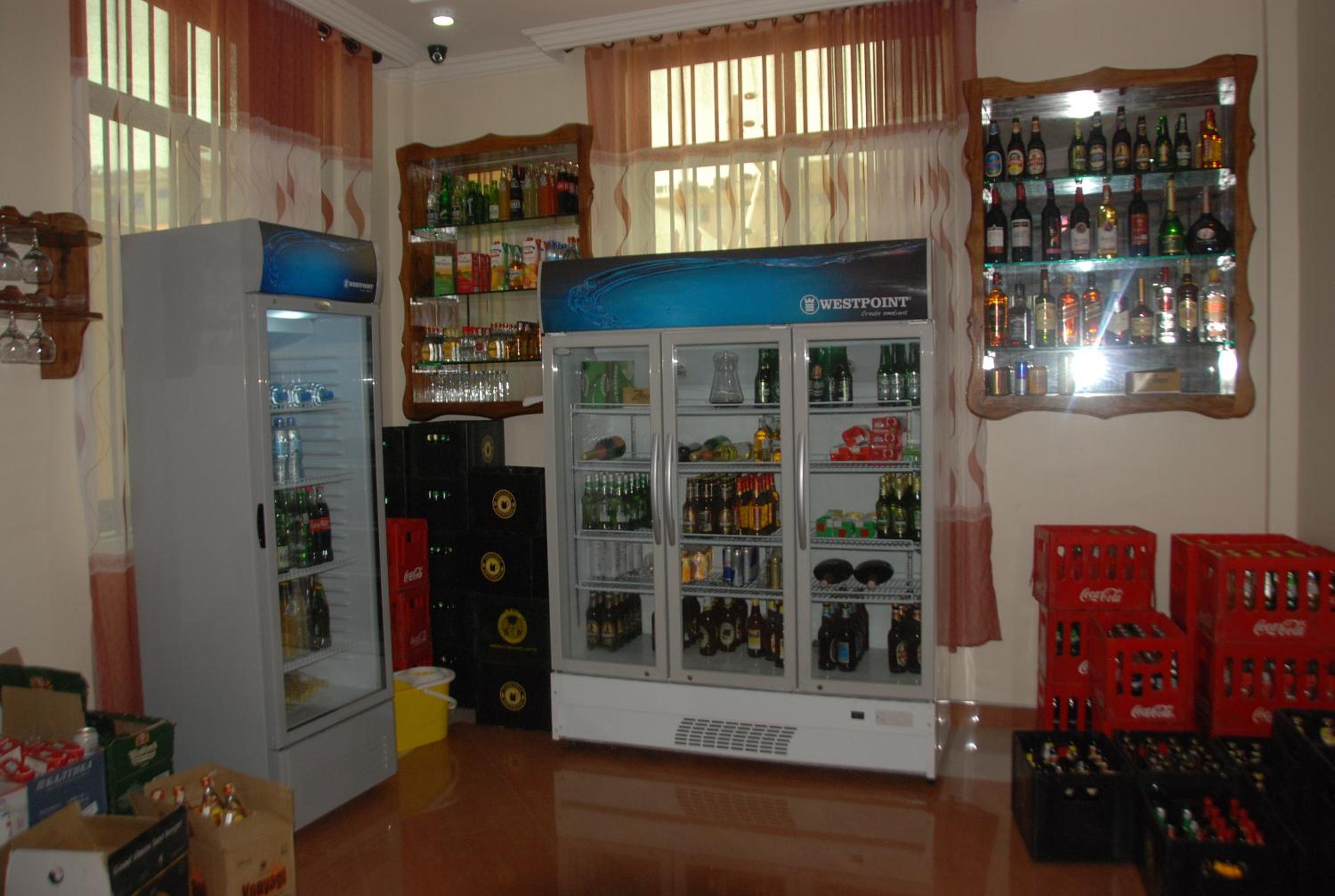 Silver Paradise Hotel