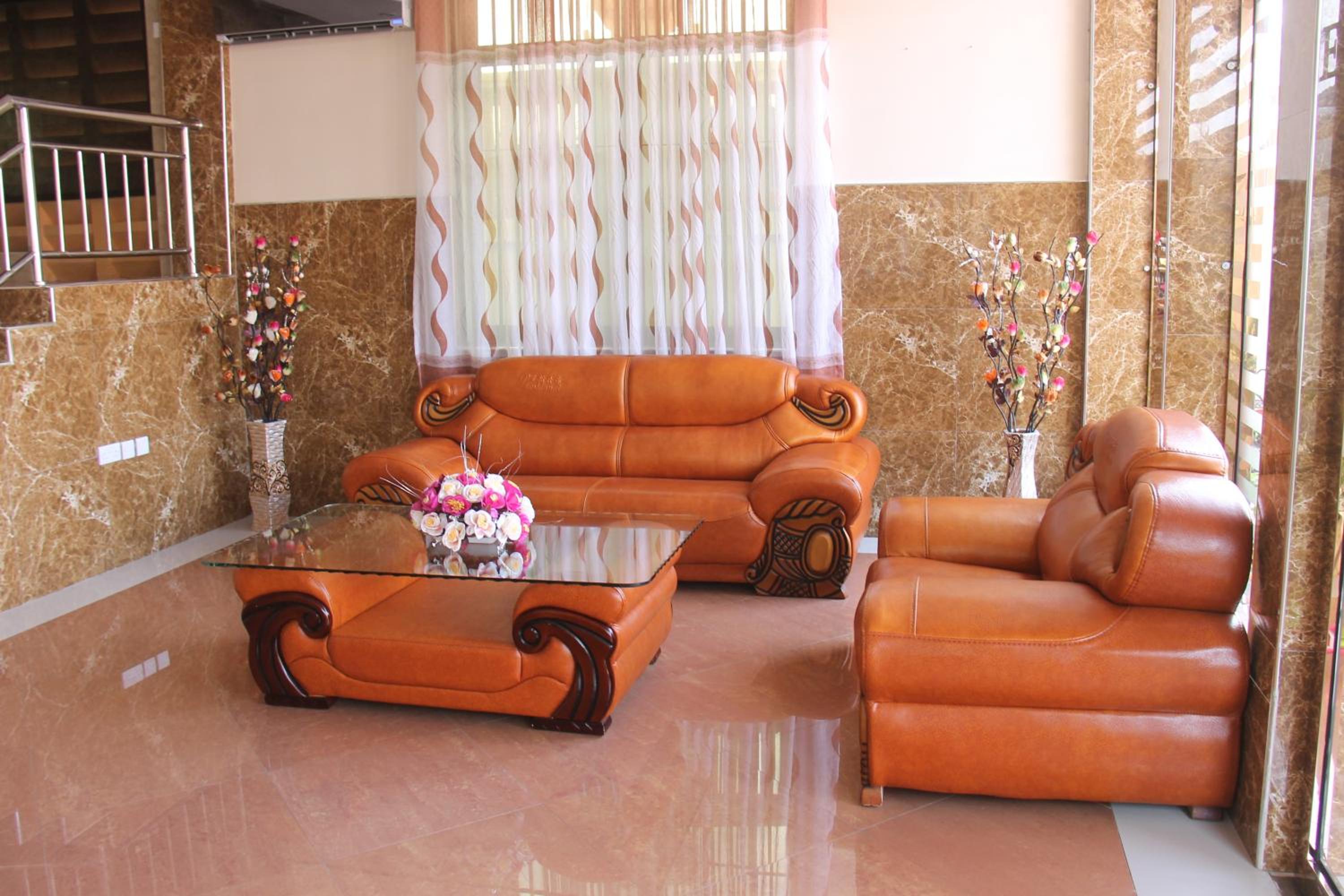 Silver Paradise Hotel