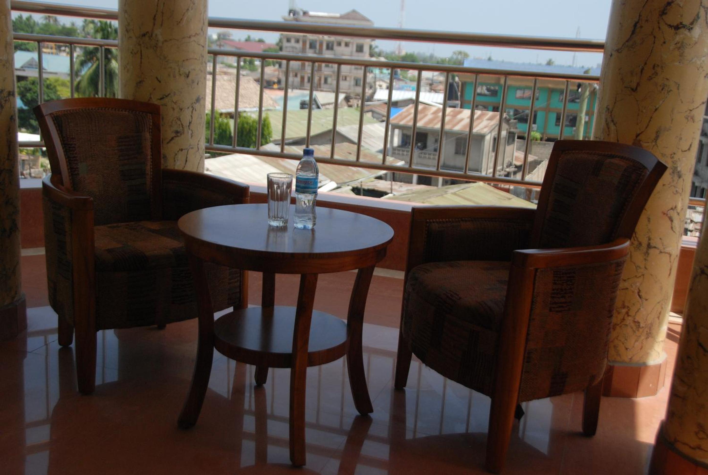 Silver Paradise Hotel
