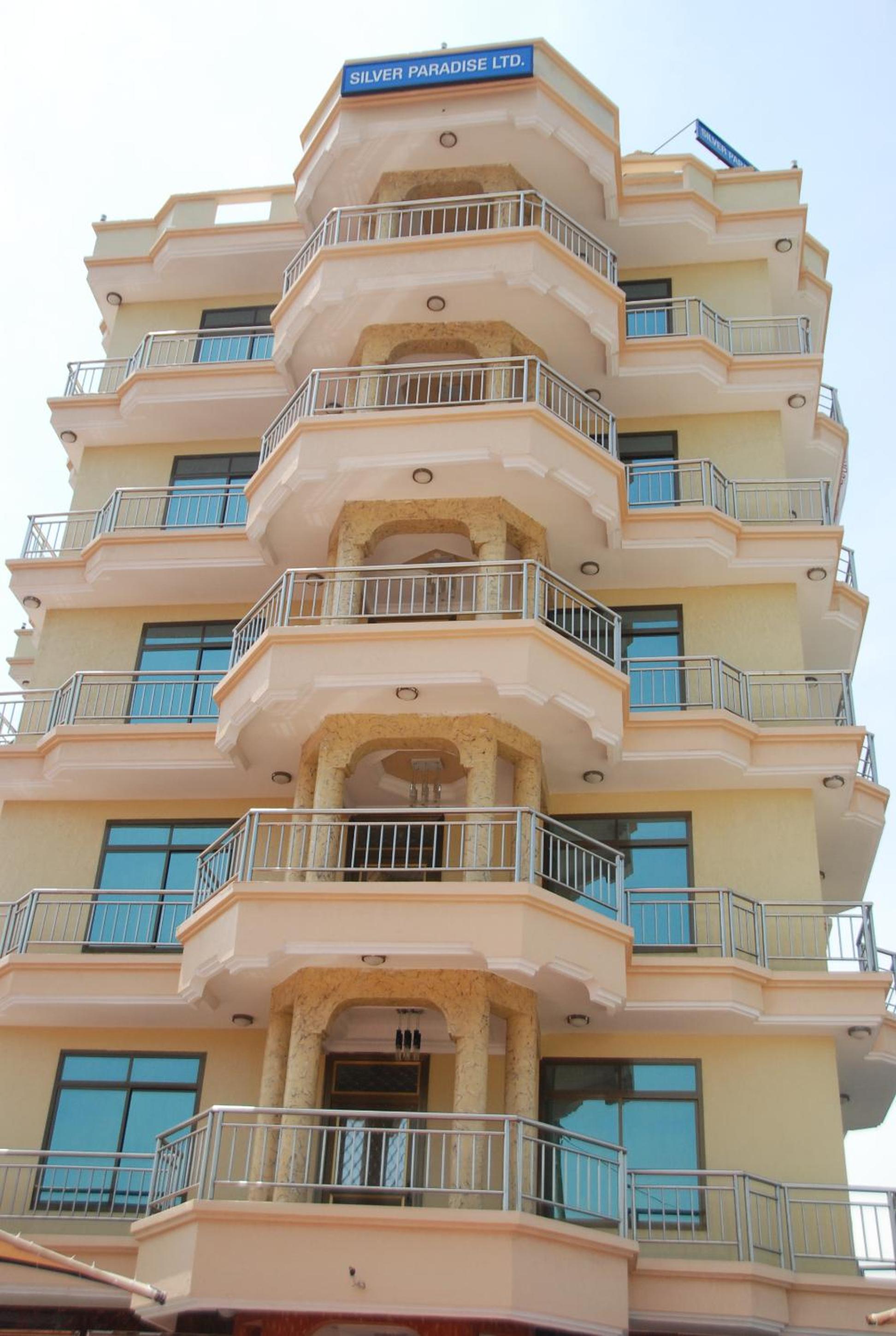 Silver Paradise Hotel
