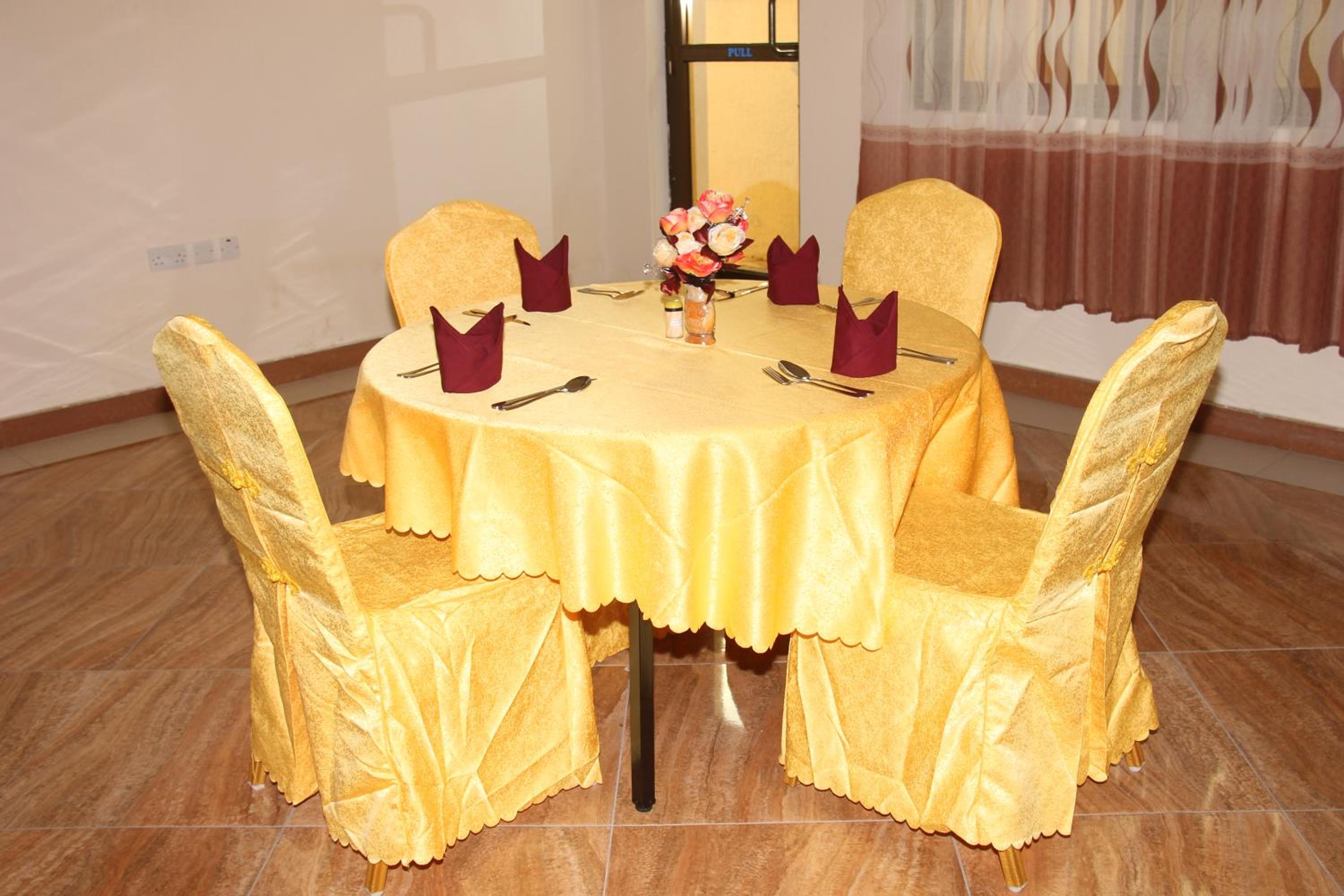 Silver Paradise Hotel