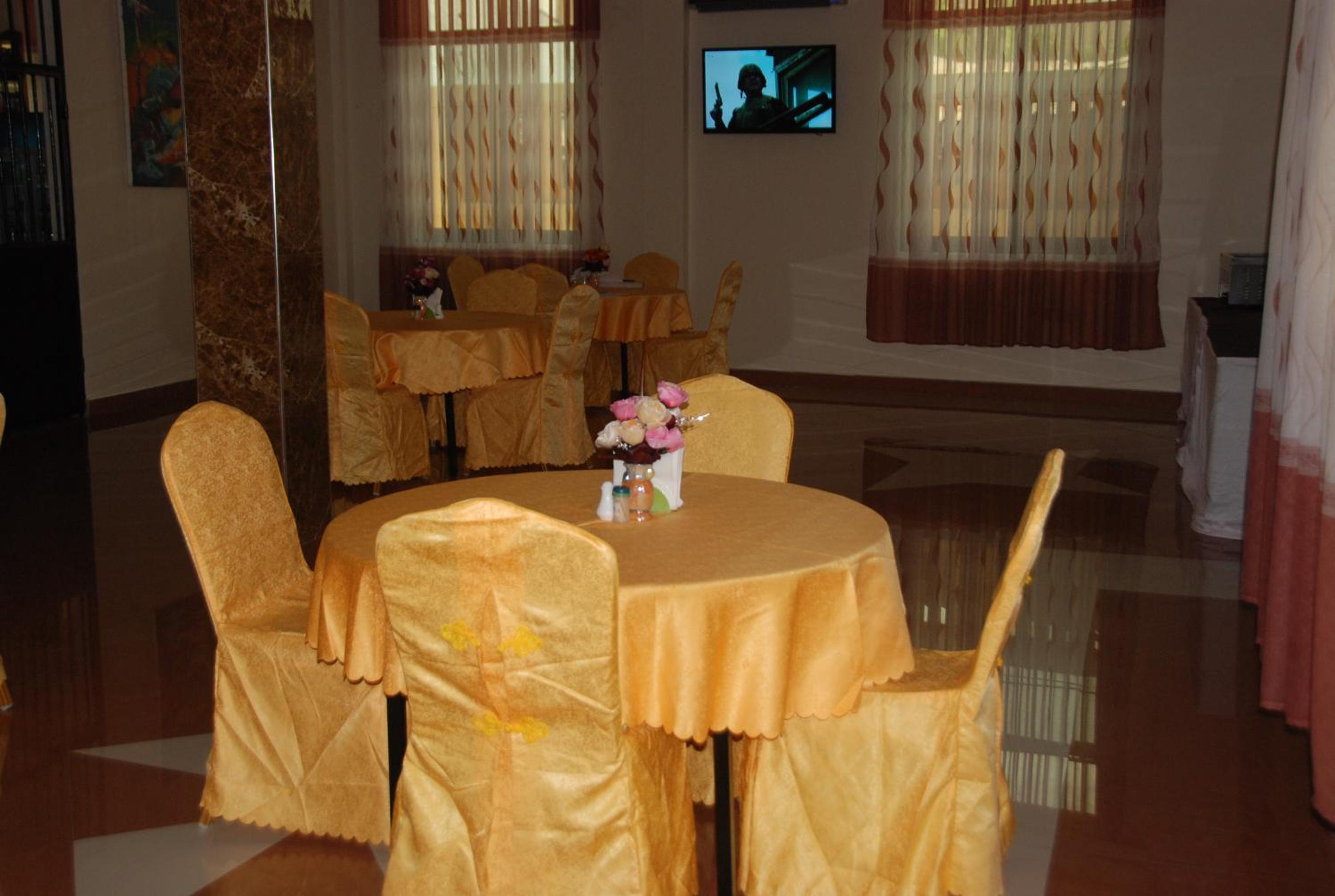 Silver Paradise Hotel