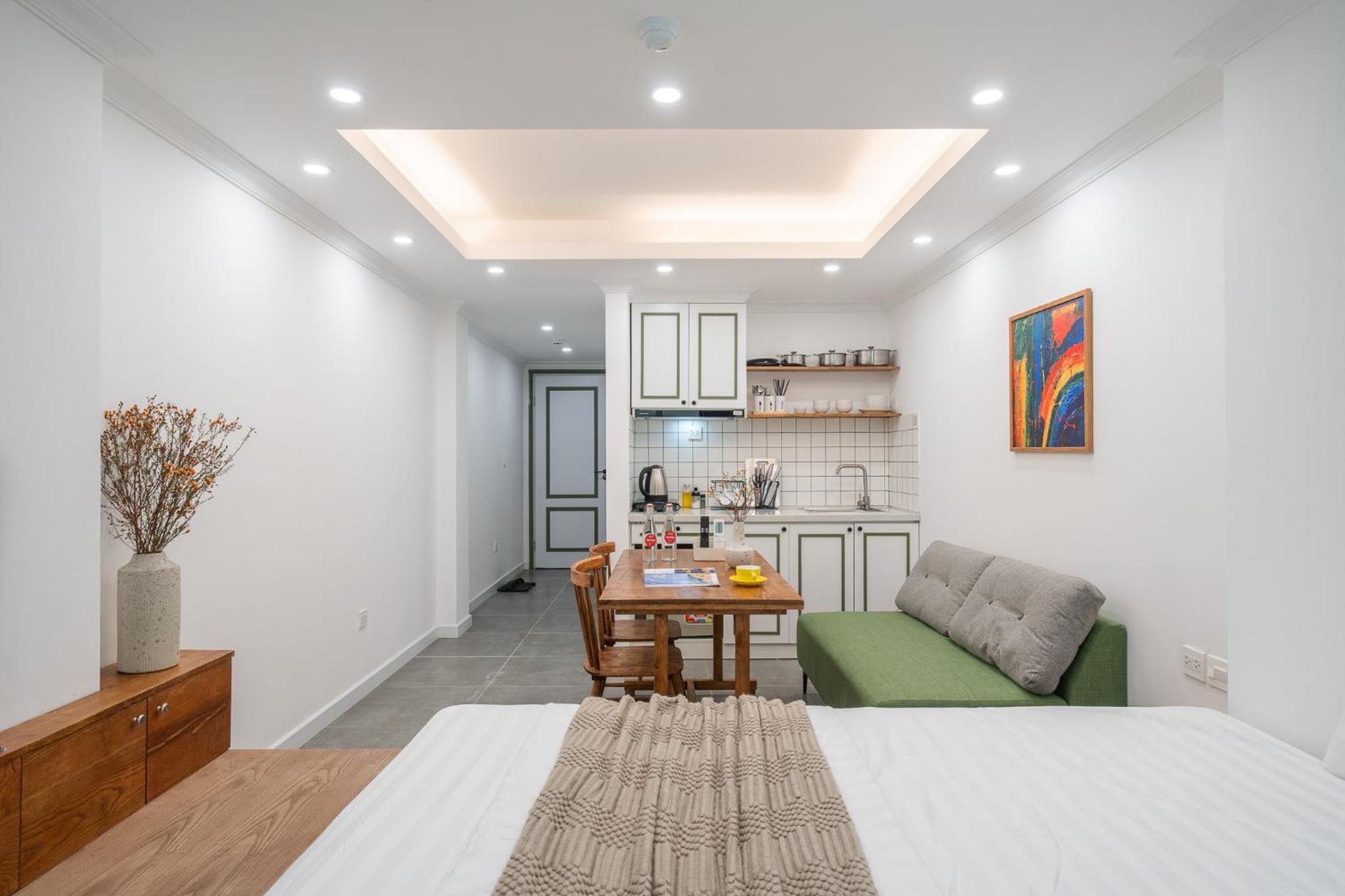 Green Decor Builing-Rooftop-Pool-Lift-Center