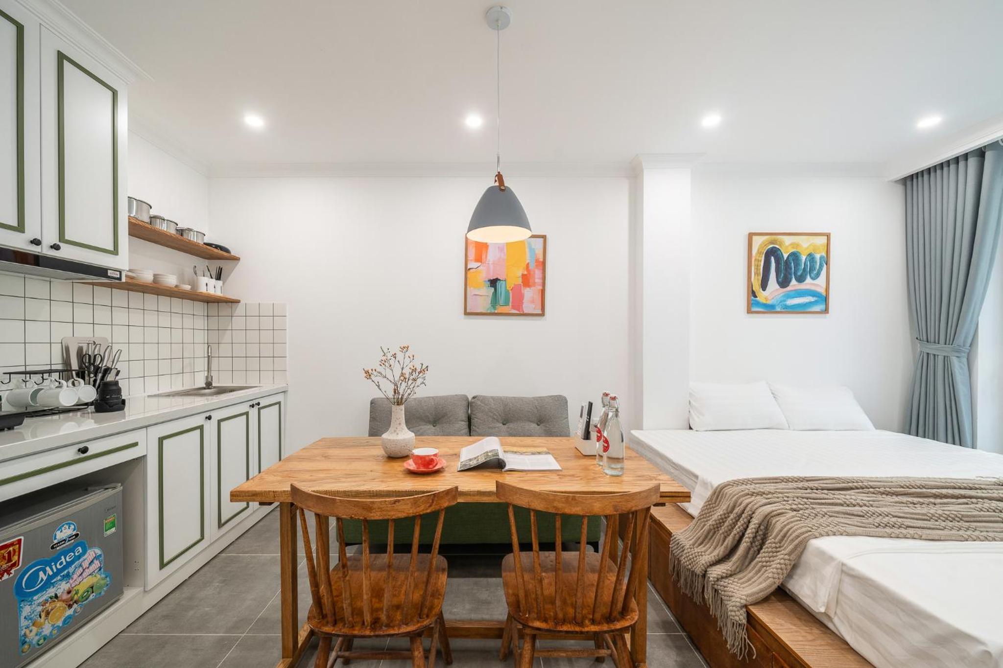 Green Decor Builing-Rooftop-Pool-Lift-Center