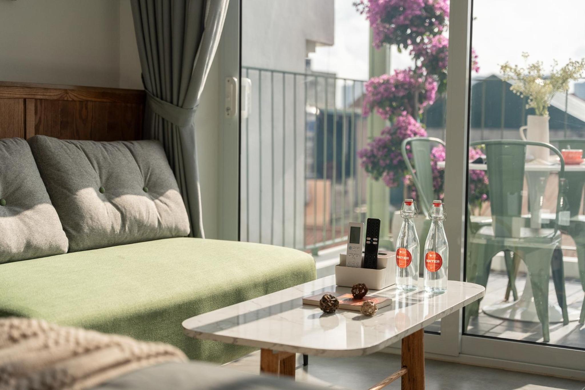 Green Decor Builing-Rooftop-Pool-Lift-Center
