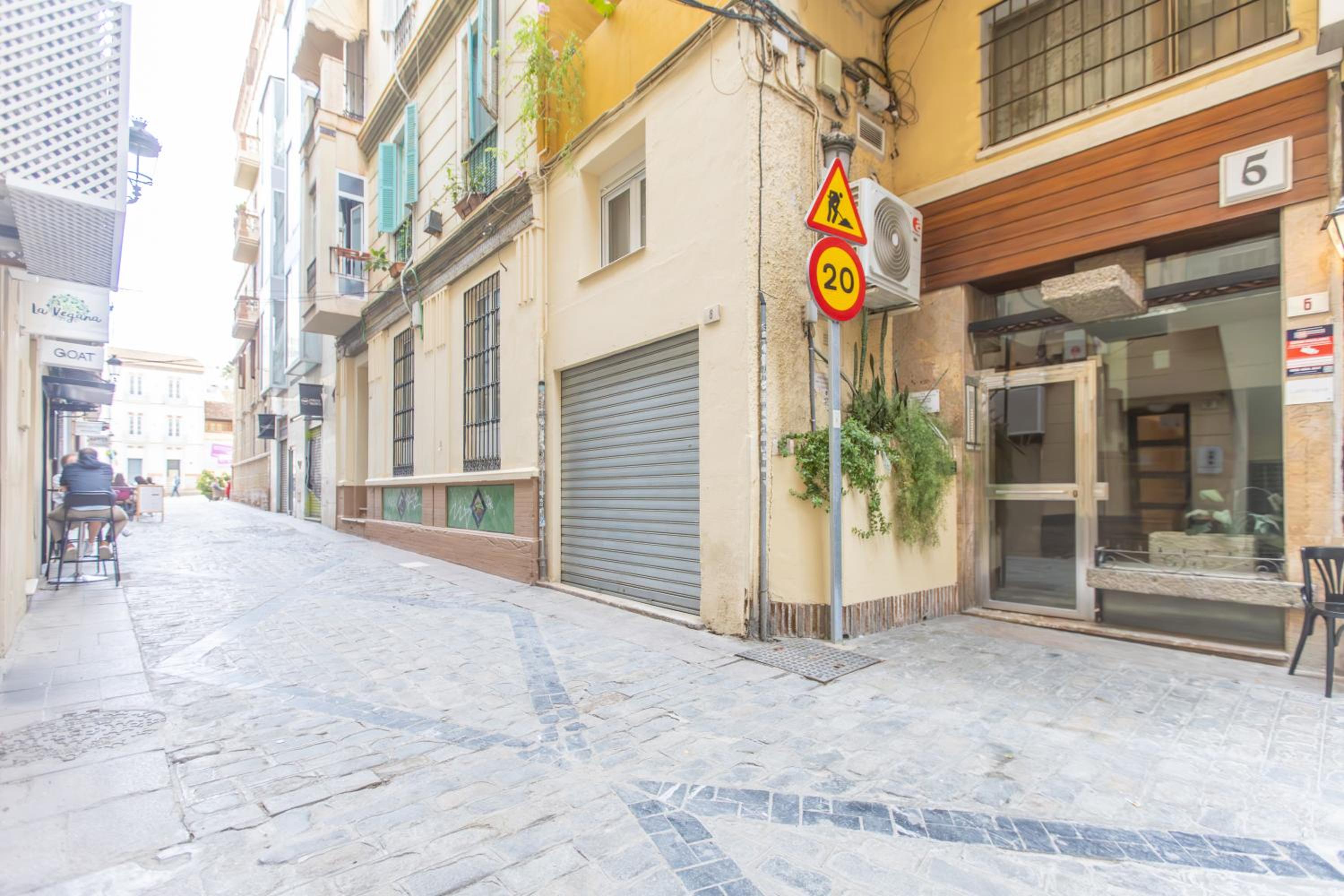 Homely Málaga San Juan de Letran Plaza de la Merced