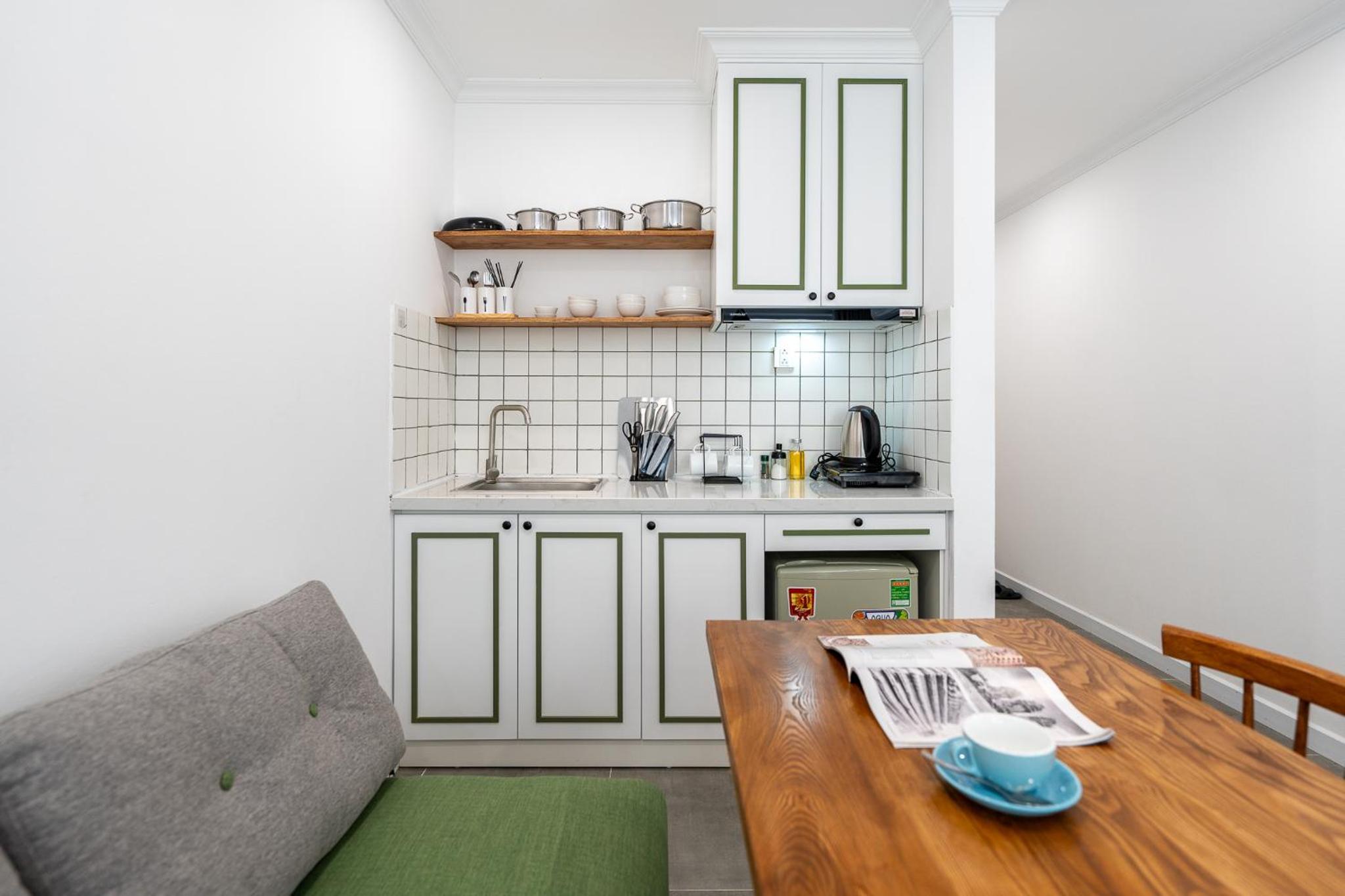 Green Decor Builing-Rooftop-Pool-Lift-Center