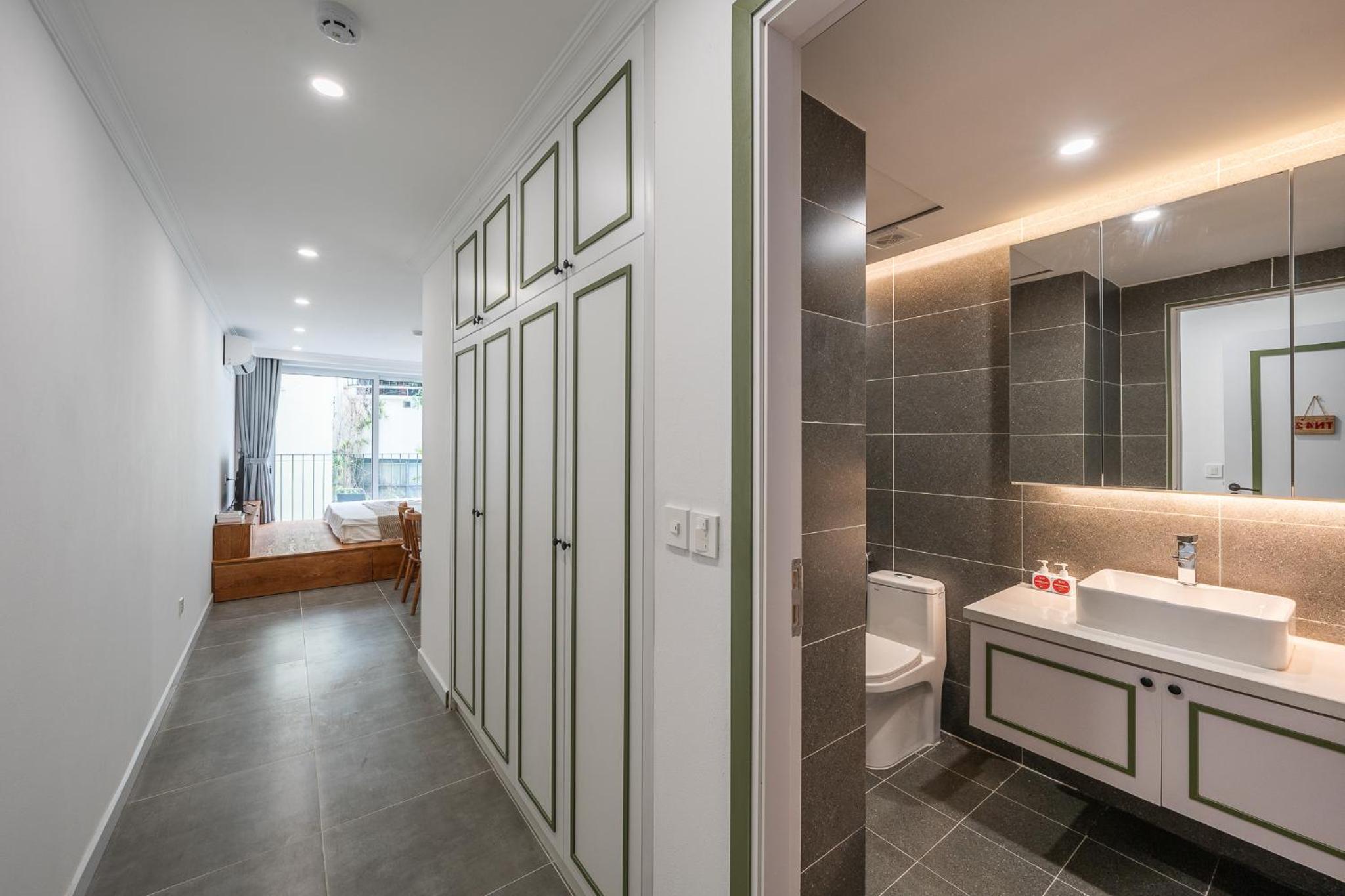 Green Decor Builing-Rooftop-Pool-Lift-Center
