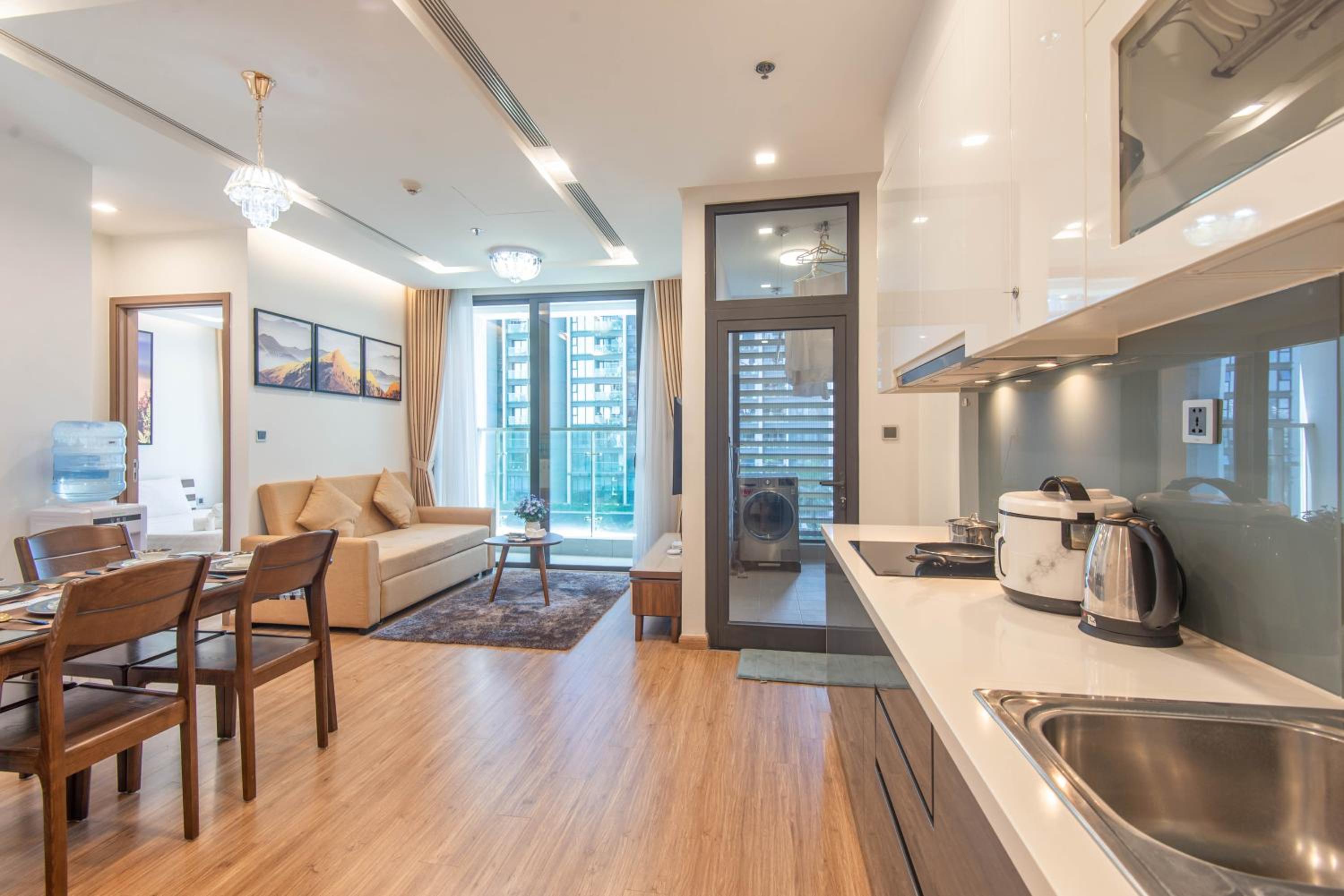 Skyline apartment Vinhomes Metropolis