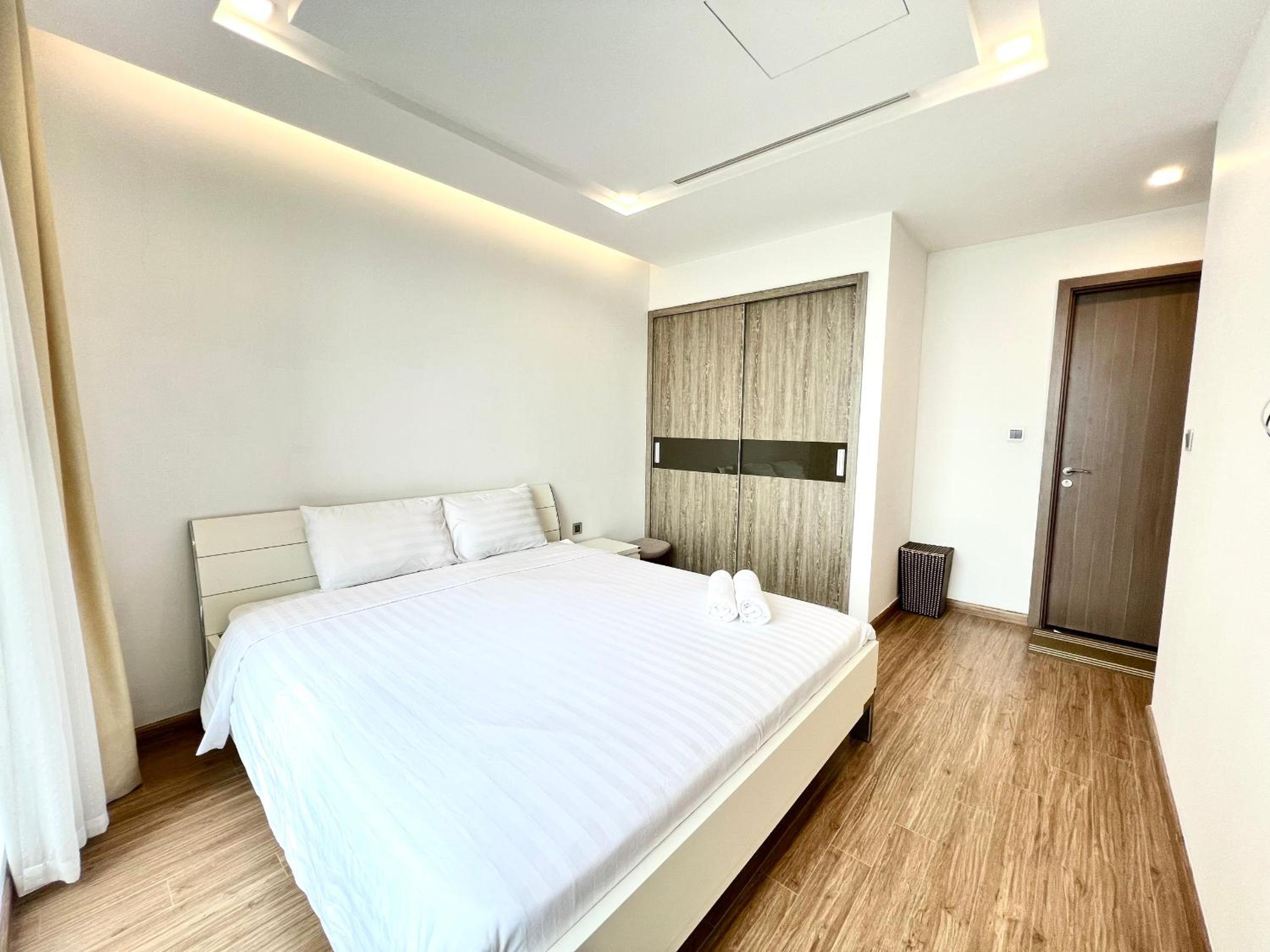 Skyline apartment Vinhomes Metropolis