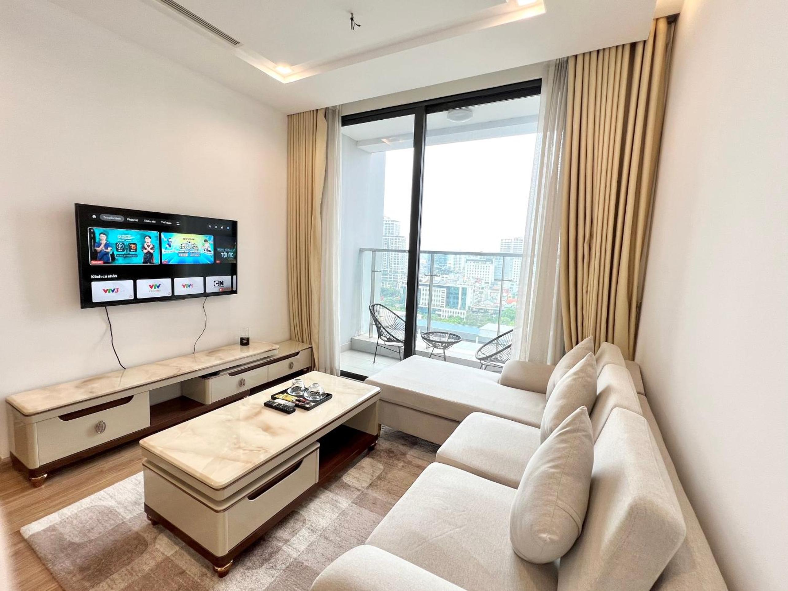 Skyline apartment Vinhomes Metropolis