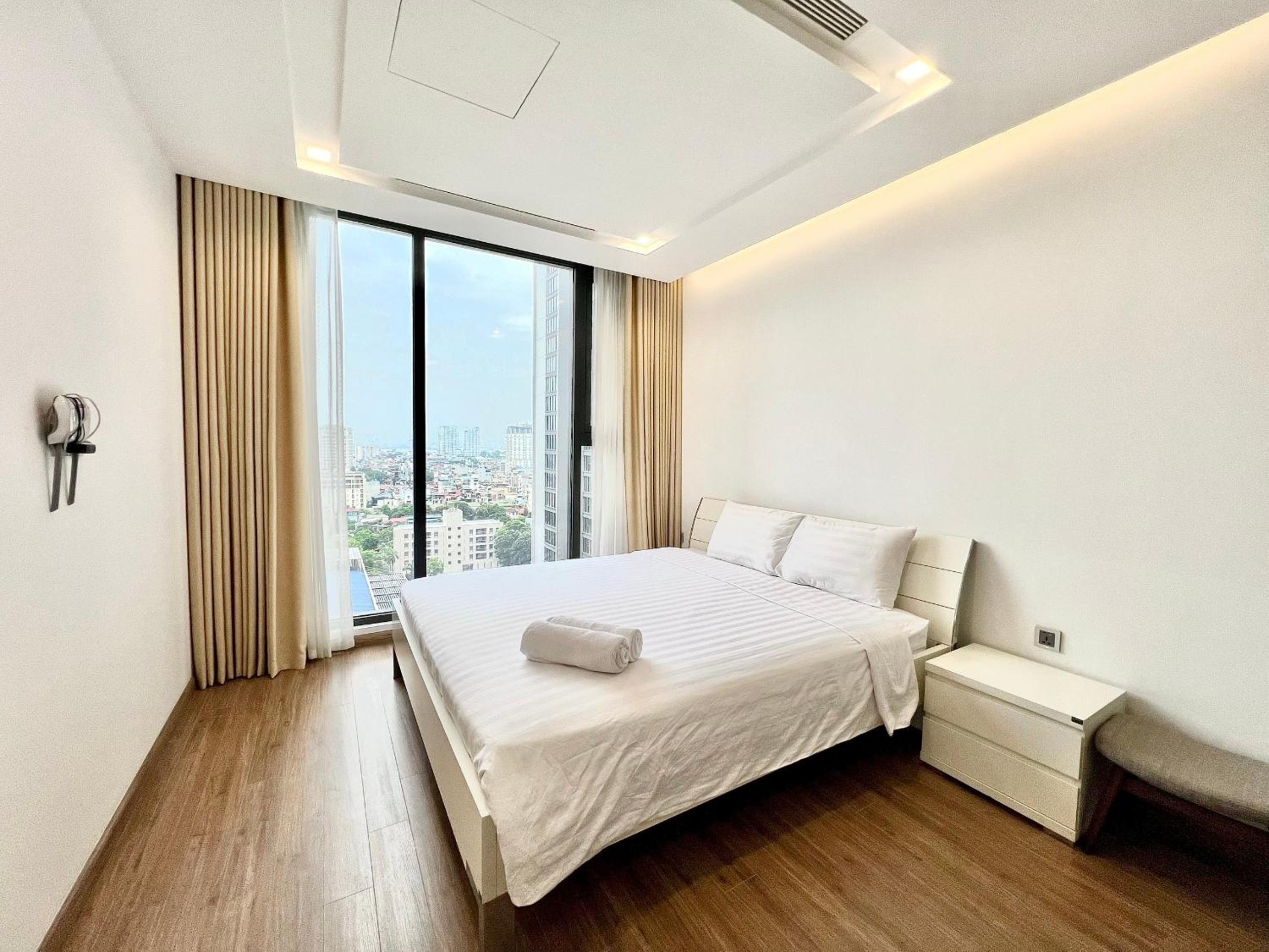 Skyline apartment Vinhomes Metropolis