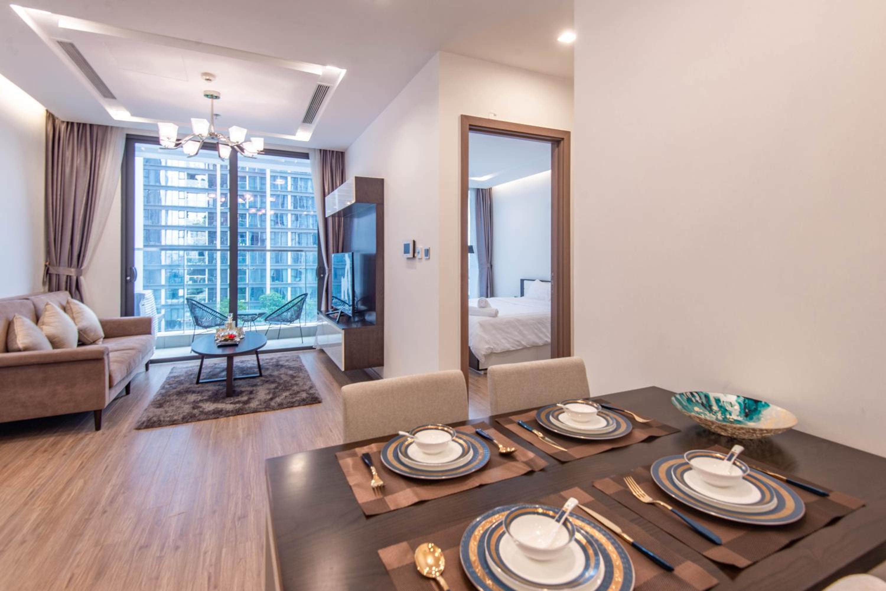 Skyline apartment Vinhomes Metropolis