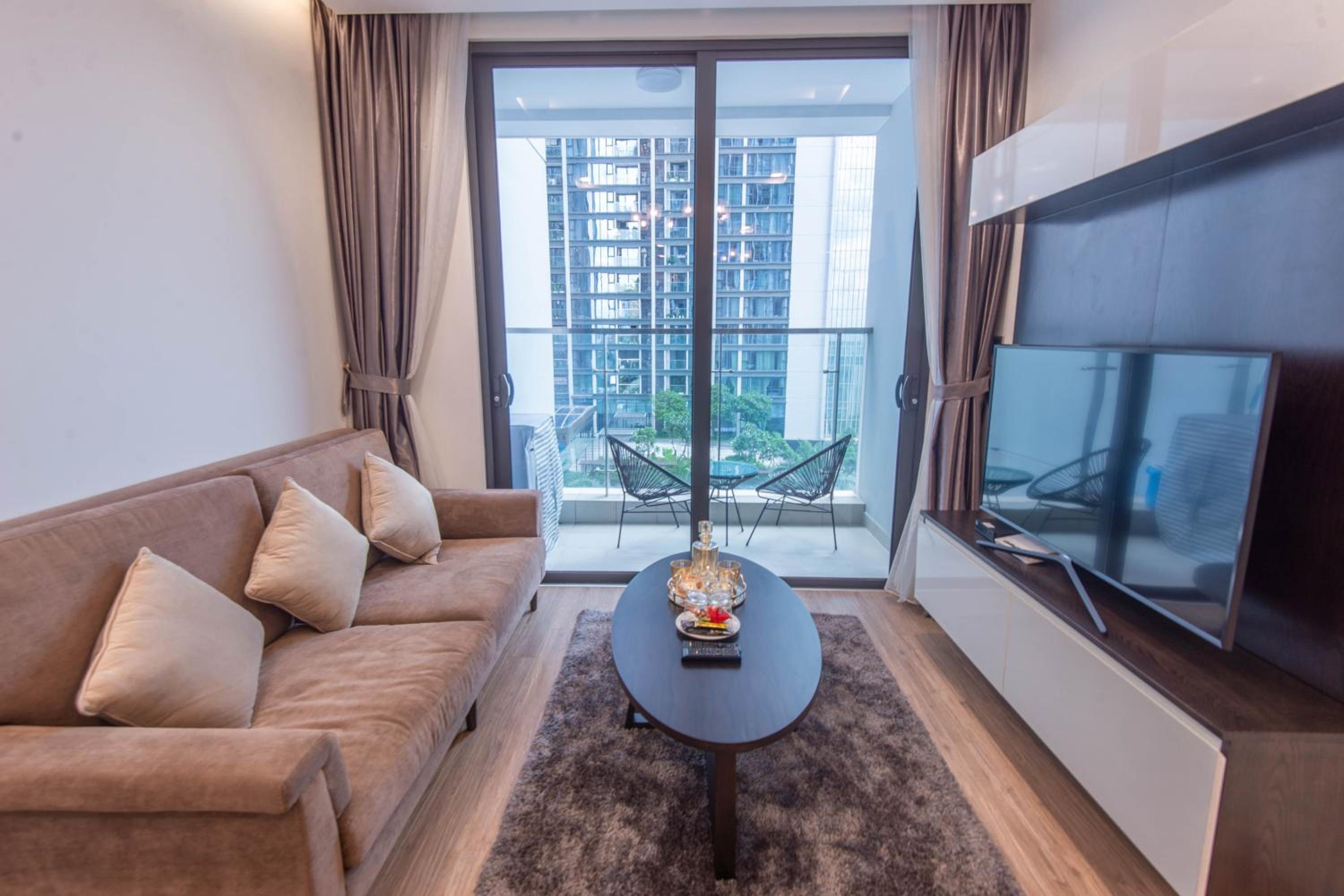 Skyline apartment Vinhomes Metropolis