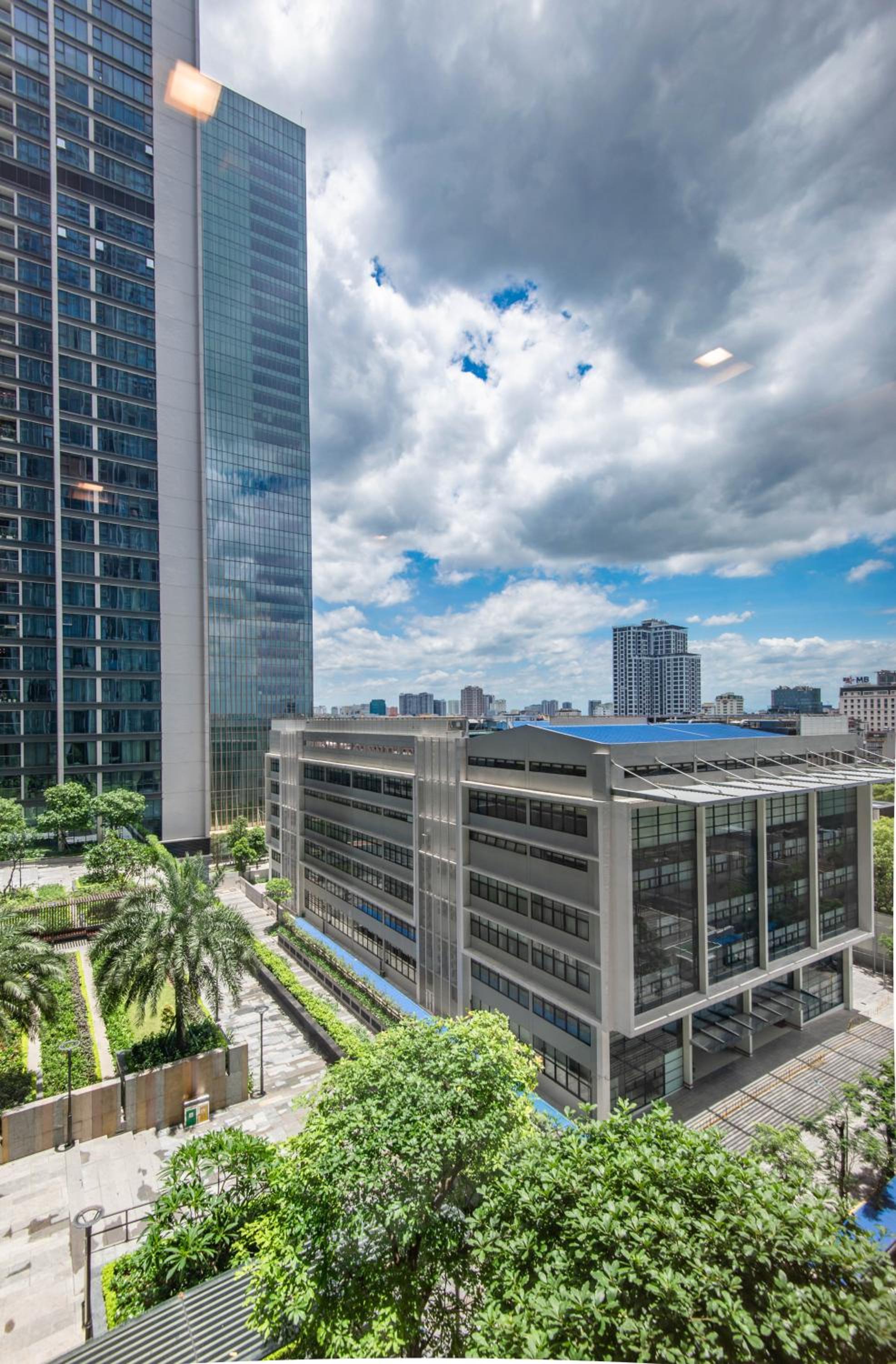 Skyline apartment Vinhomes Metropolis