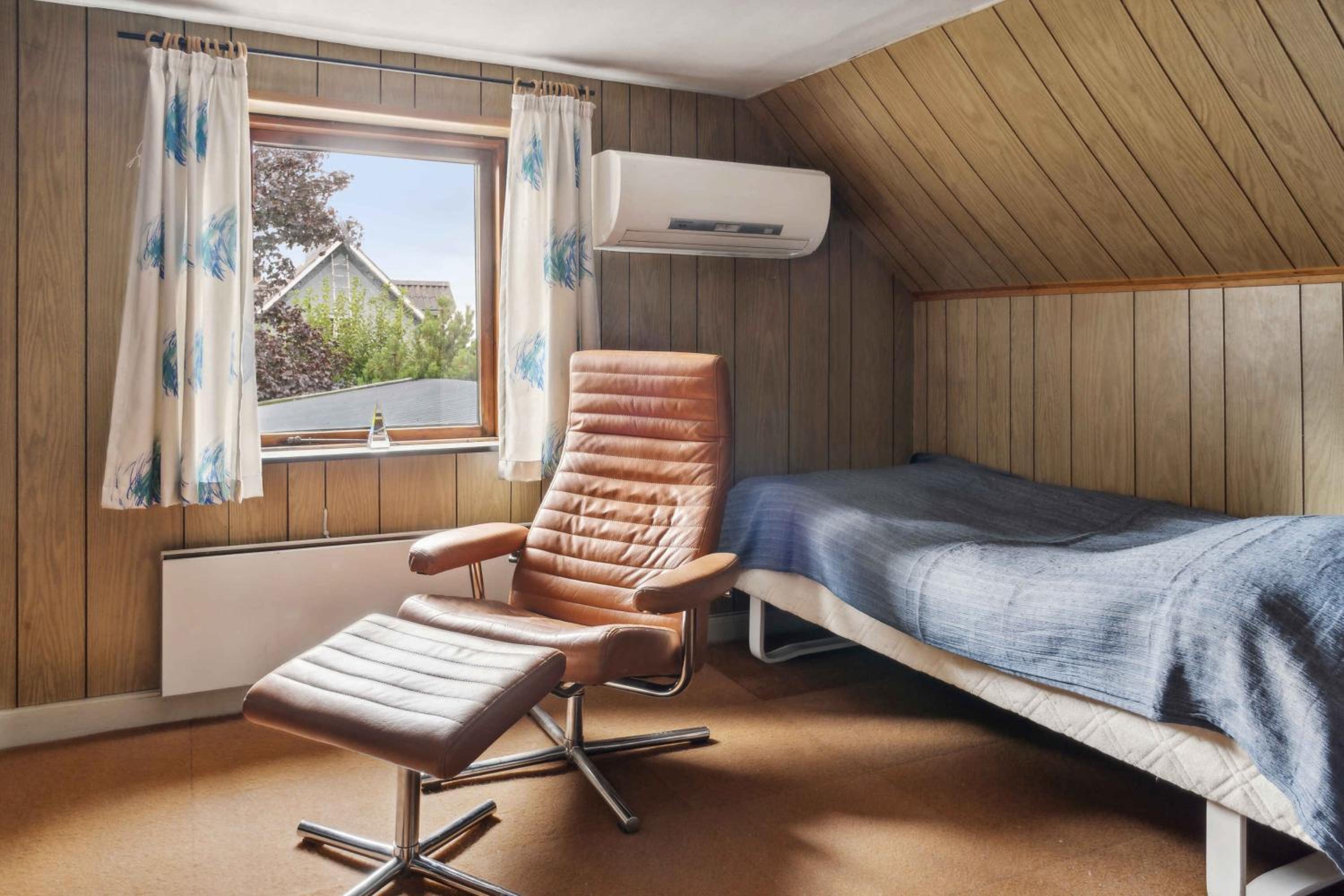 Welcome To The Multihouse In The Countryside