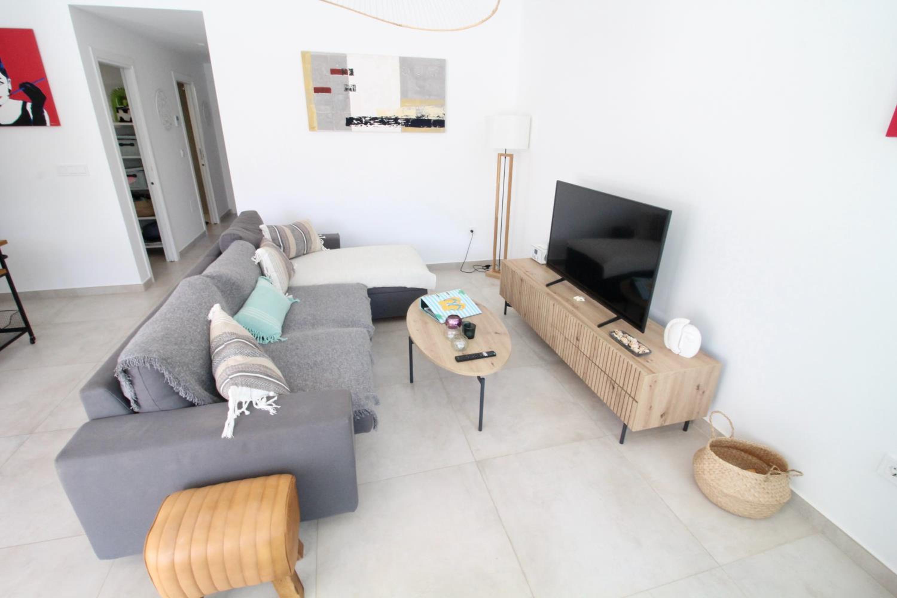 Two Bedroom Modern Apartment In Mar De Cristal