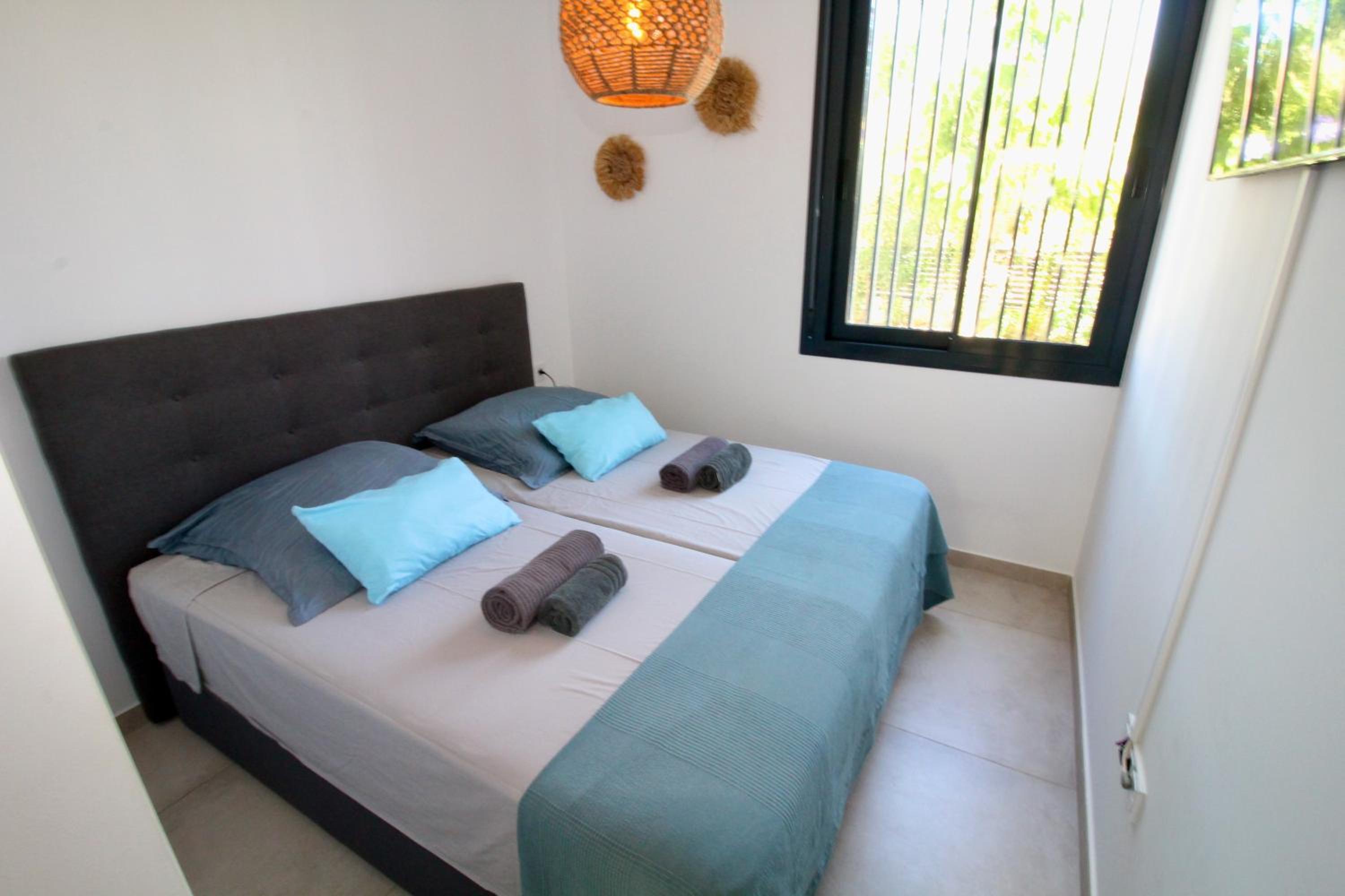 Two Bedroom Modern Apartment In Mar De Cristal