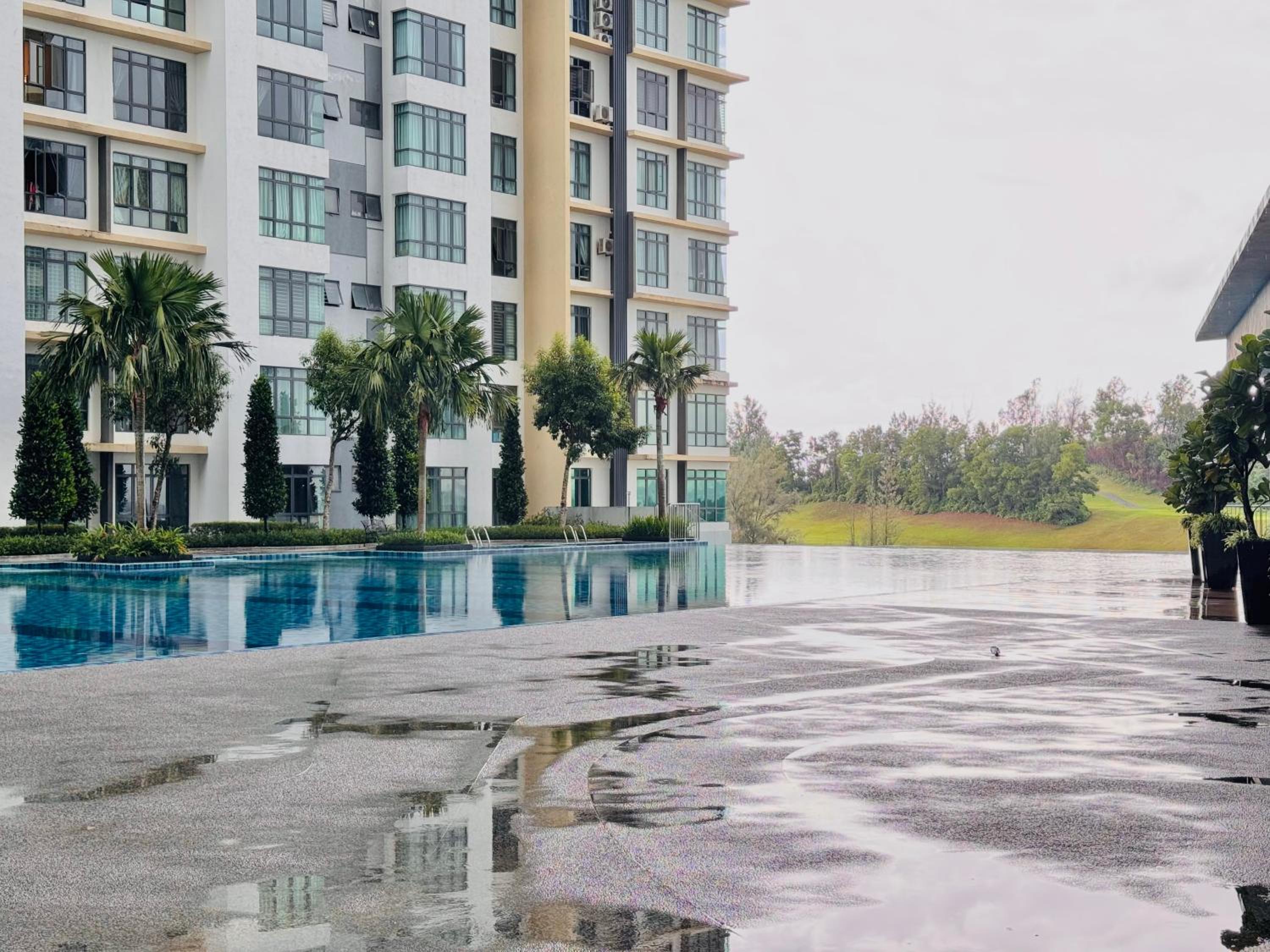 Dopamine 2BR ARC Austin Hill nr Taman Daya Austin by Our Stay